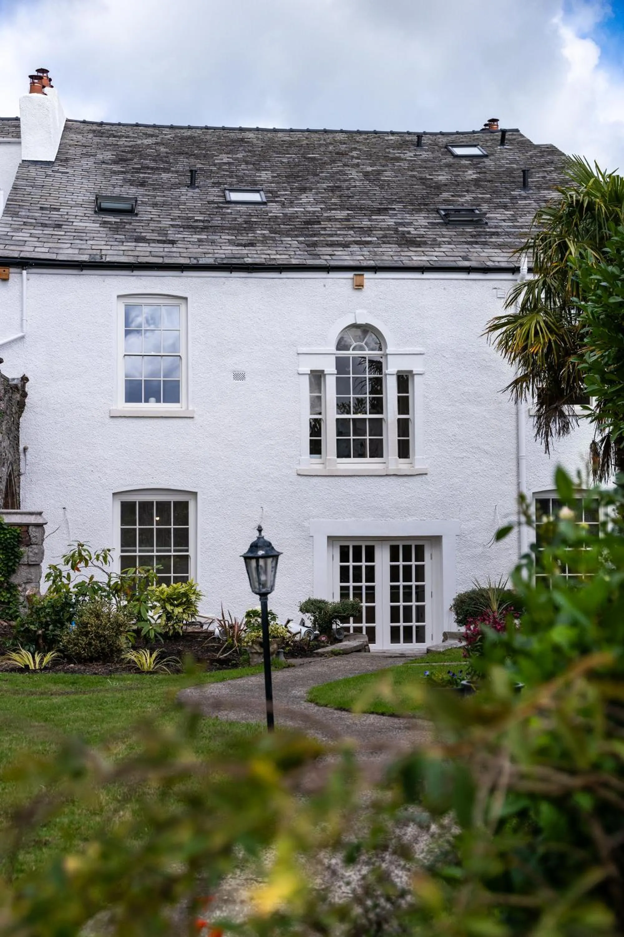 Property building in Lonsdale House Boutique Apartments