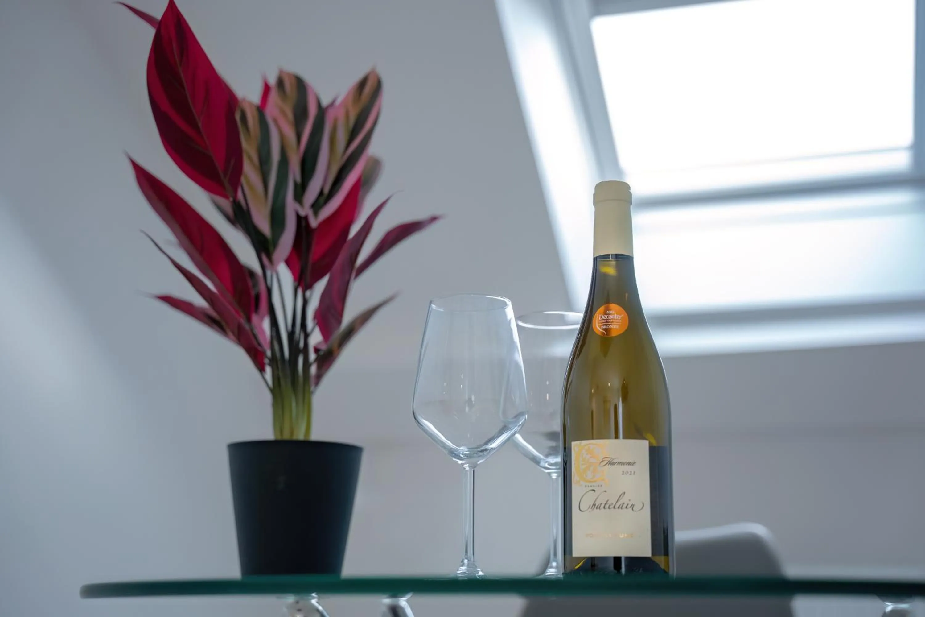 Food and drinks in Lonsdale House Boutique Apartments