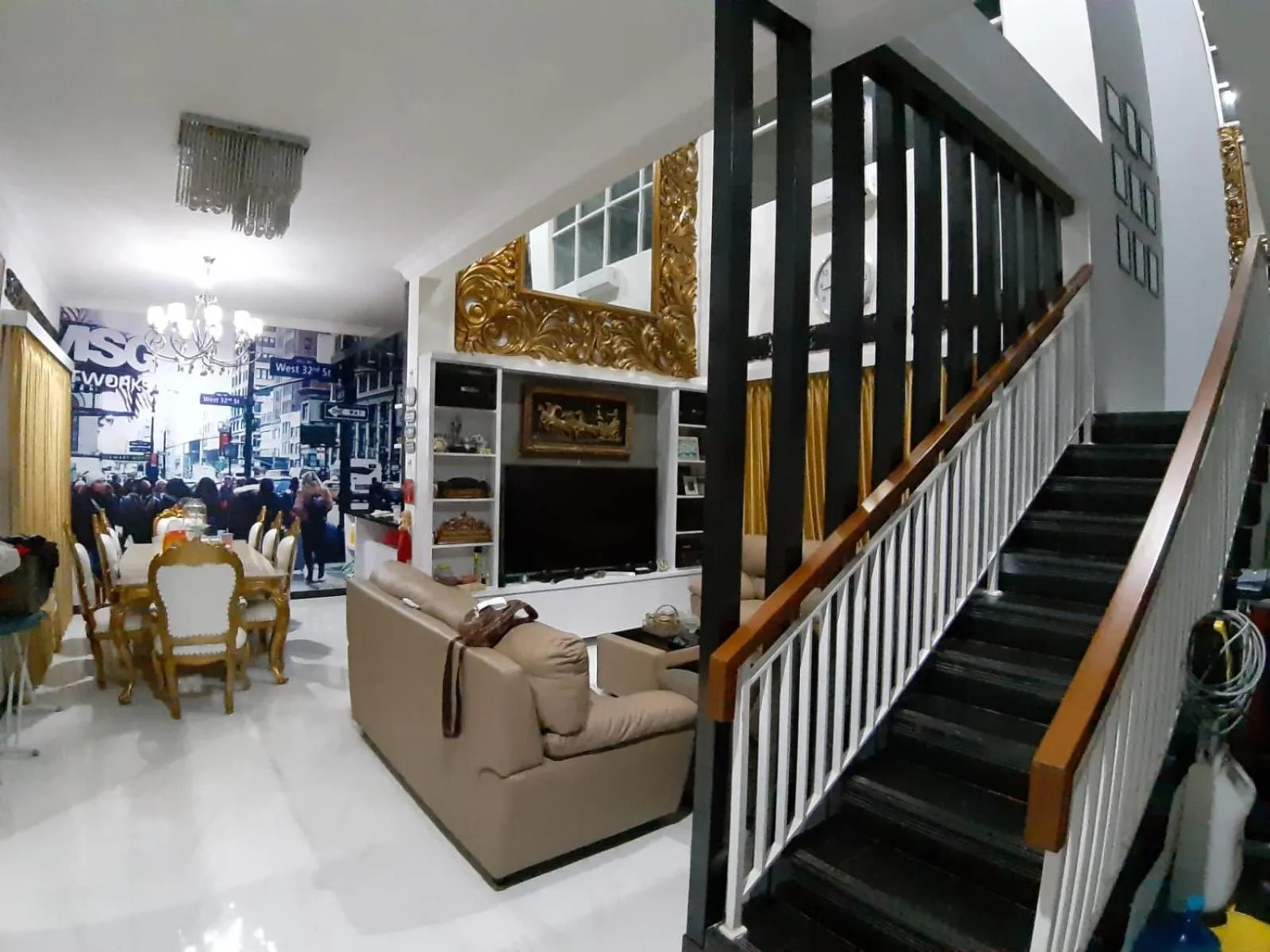 Family in Villa Melati Residence