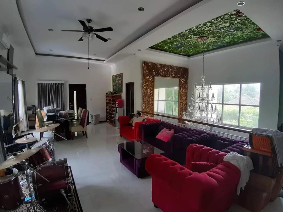 Entertainment in Villa Melati Residence