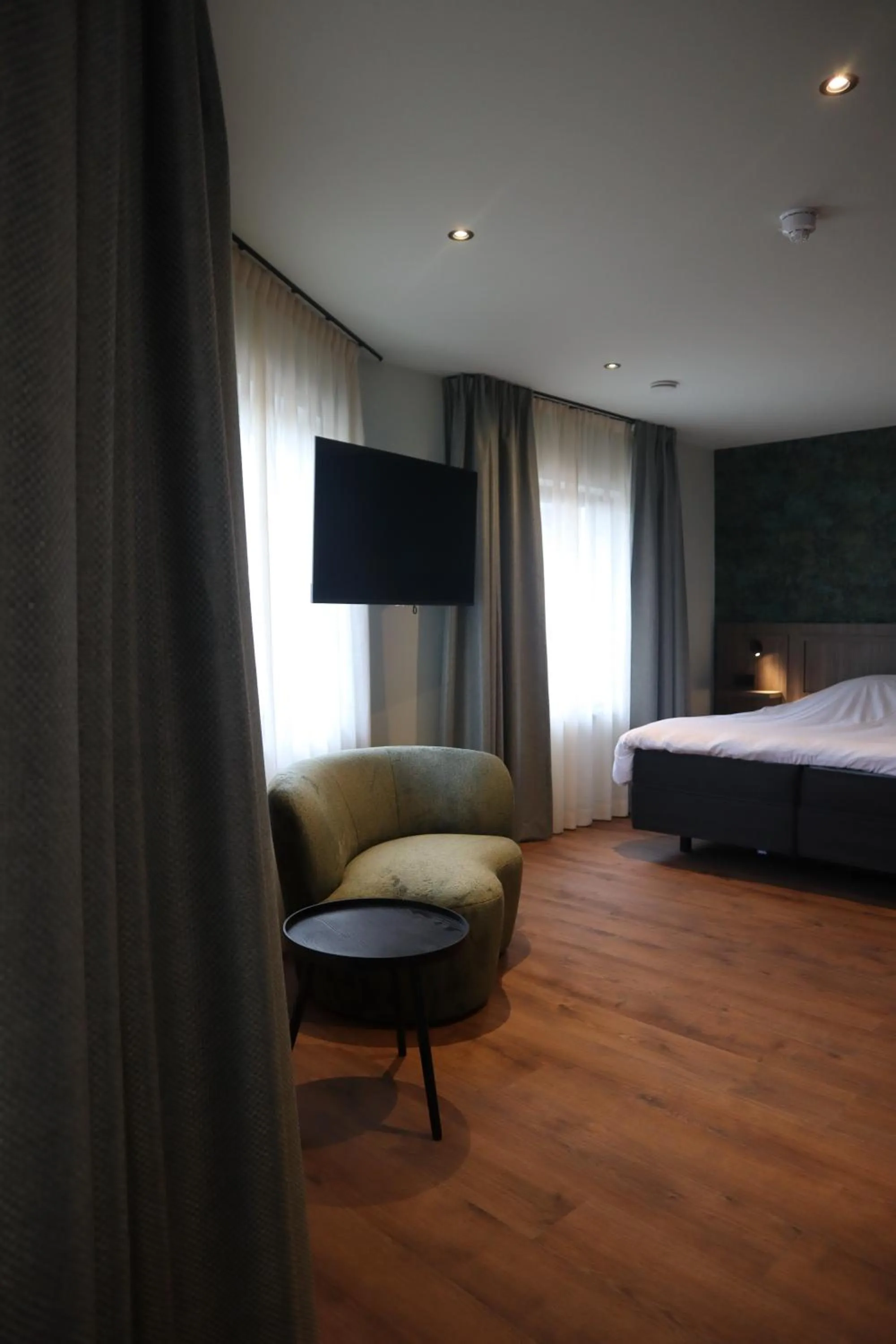 TV and multimedia, Bed in Hotel Central