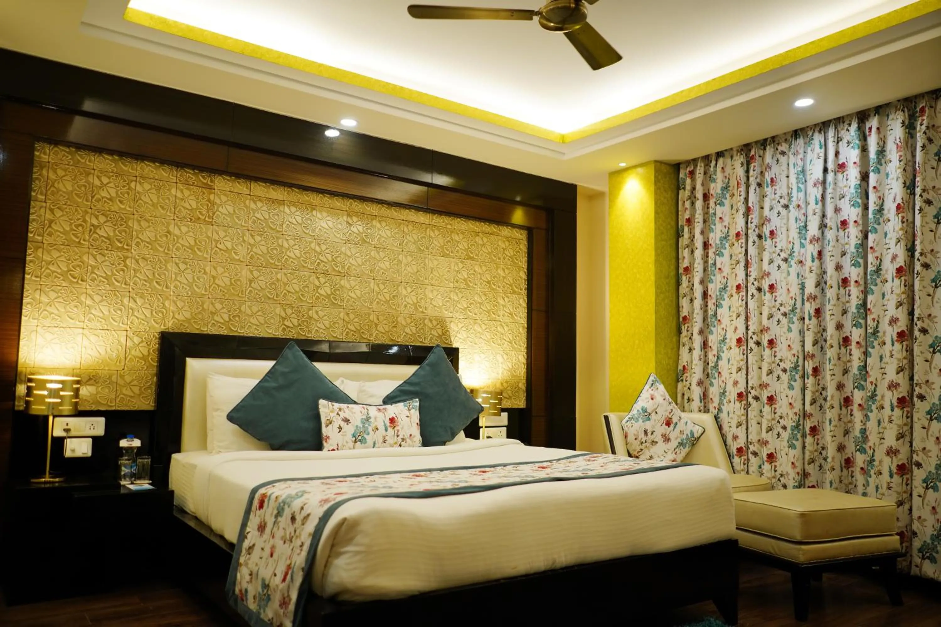 Bed in The Vaishnavi