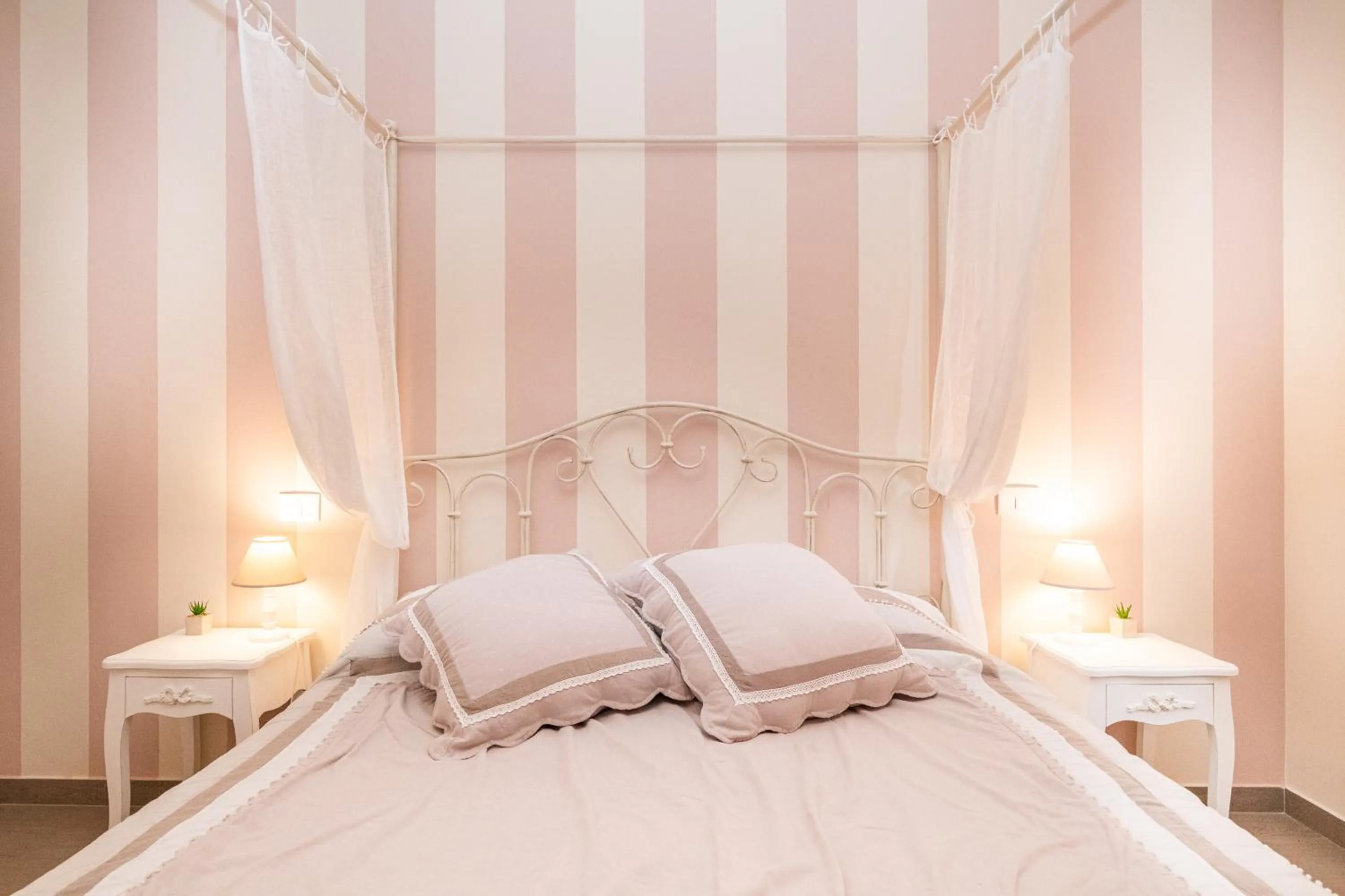 Bedroom, Bed in La Vecchia Tenenza B&B