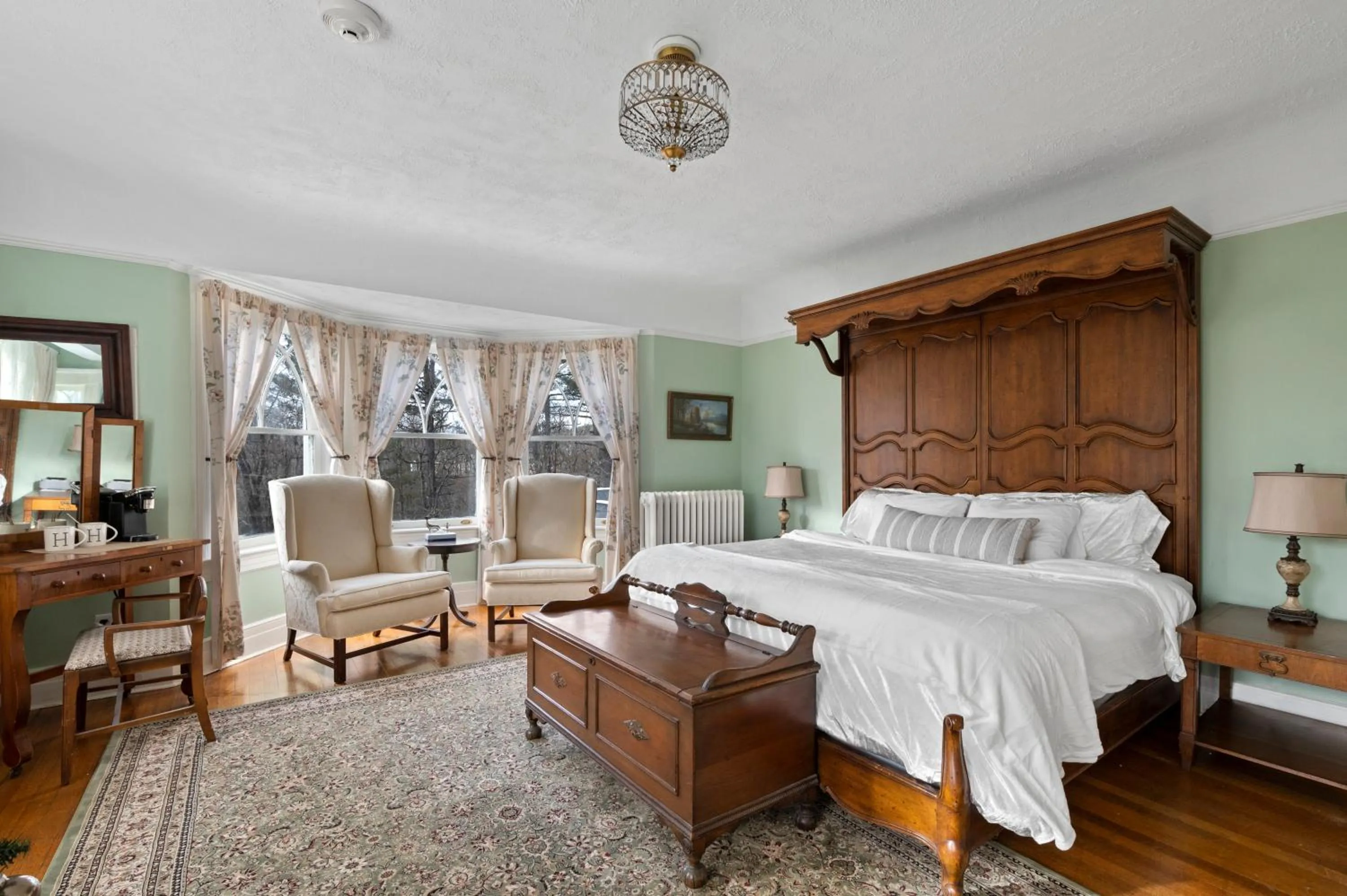 Bed in The Hartness House