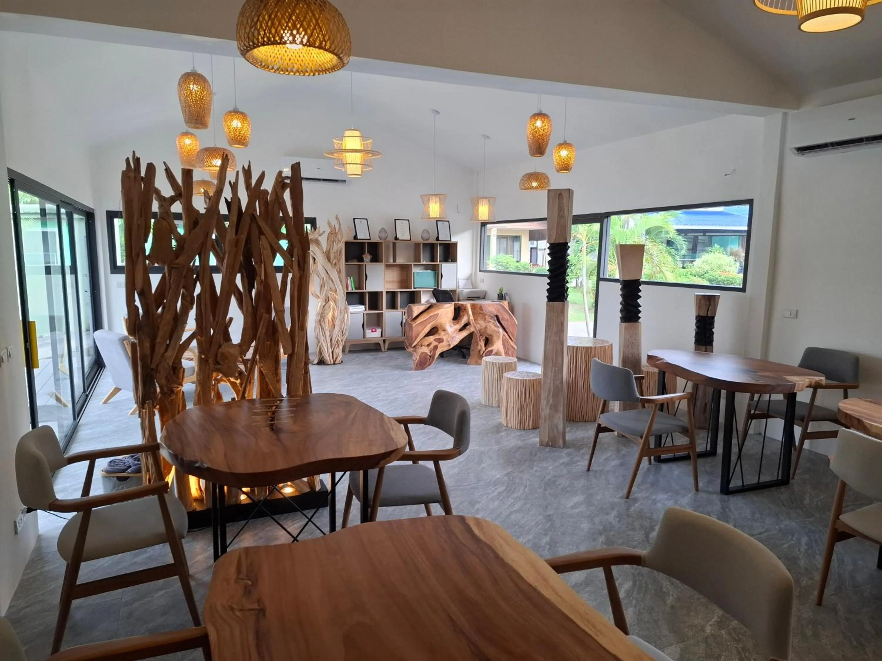 Restaurant/places to eat in Thiptara Resort - adults only