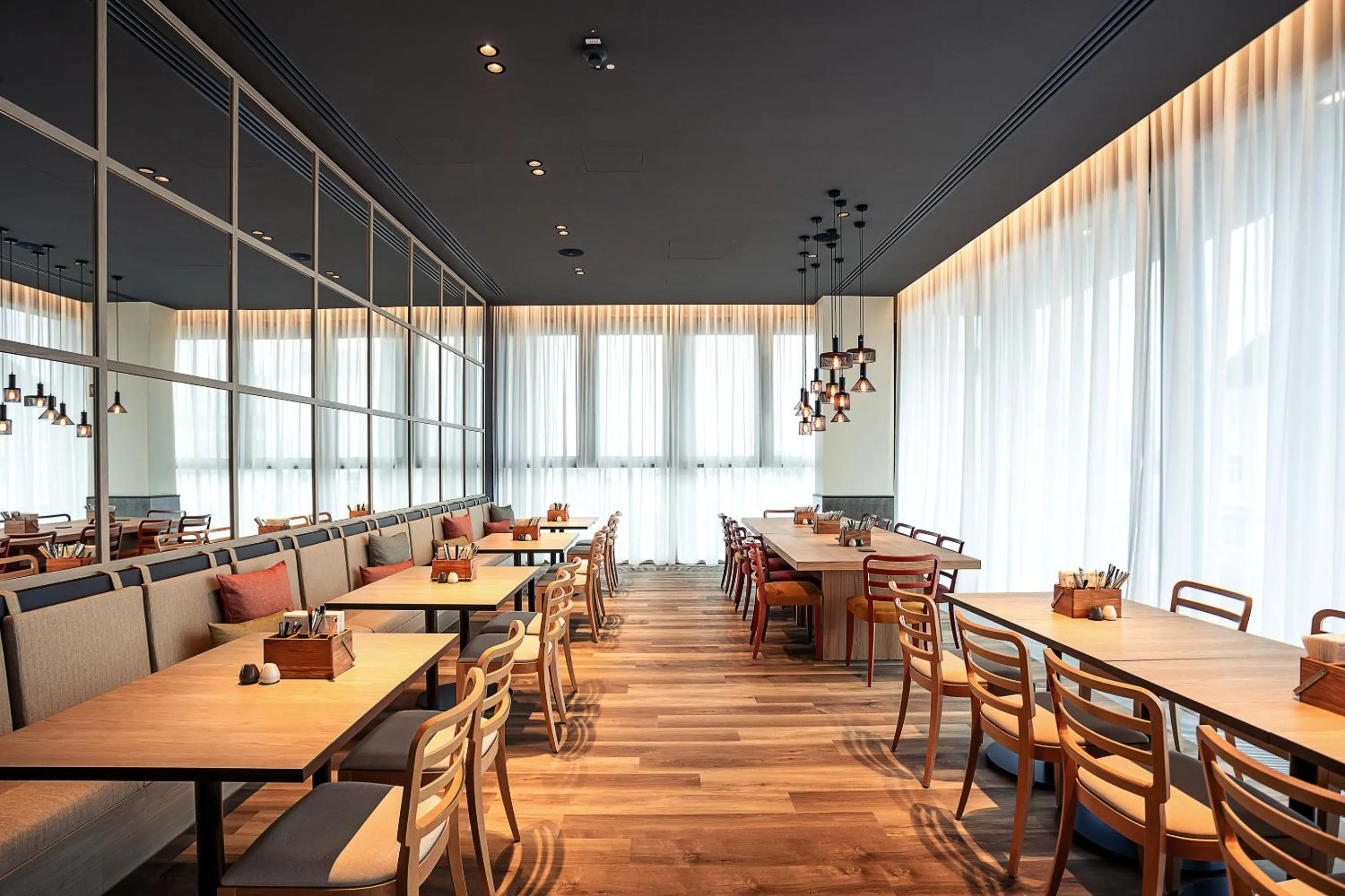 Restaurant/places to eat in IntercityHotel Paderborn