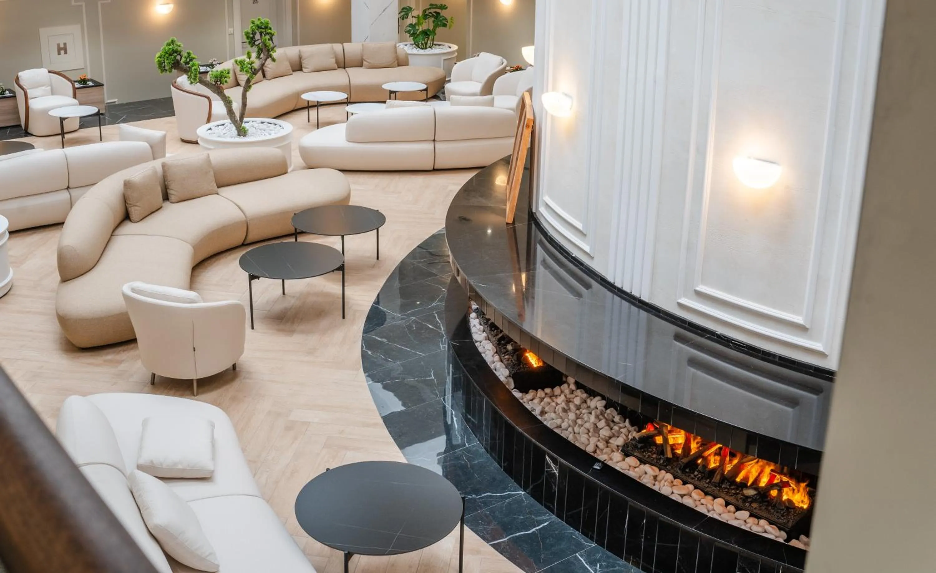 Seating area in Hotel Podrinje