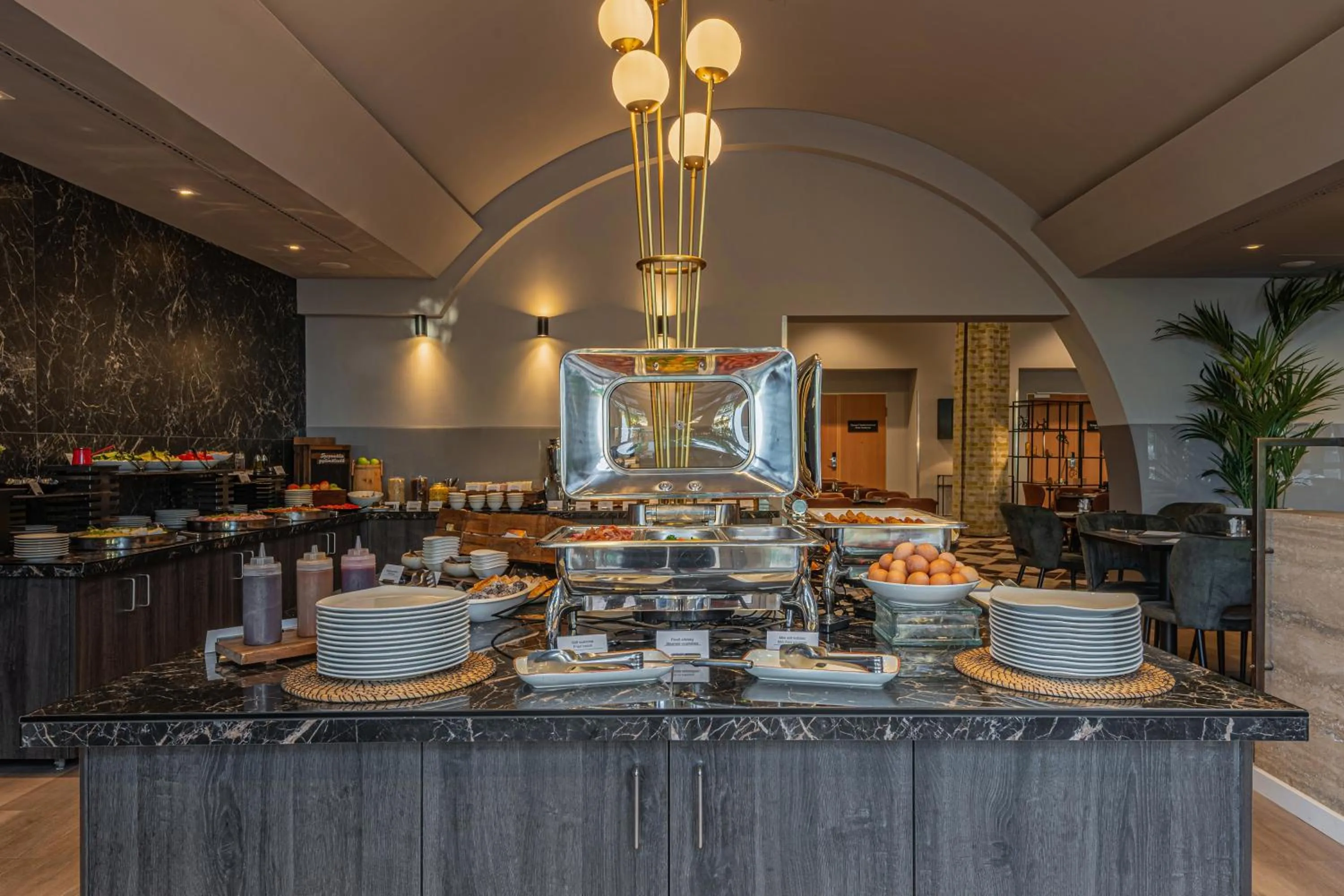 Restaurant/places to eat in Castrum Hotel Székesfehérvár