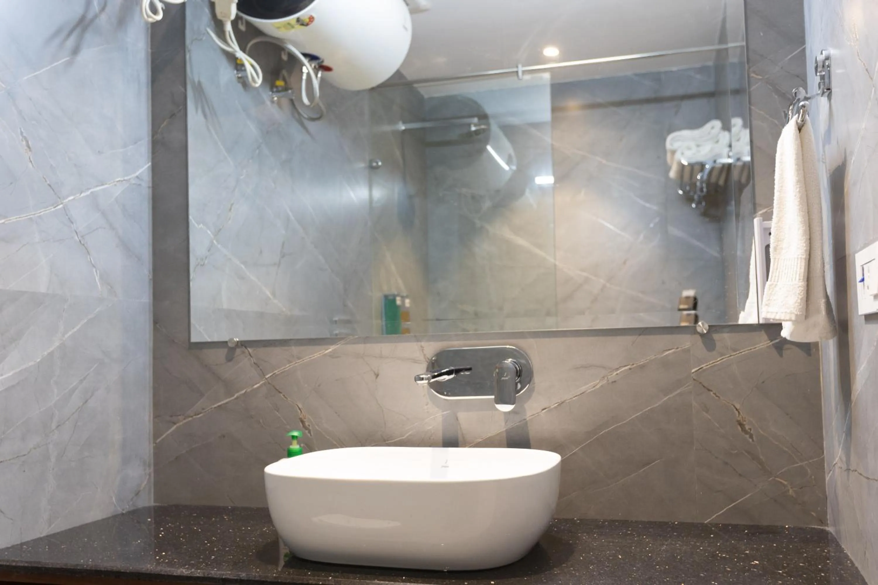 Bathroom in Hotel North Wood