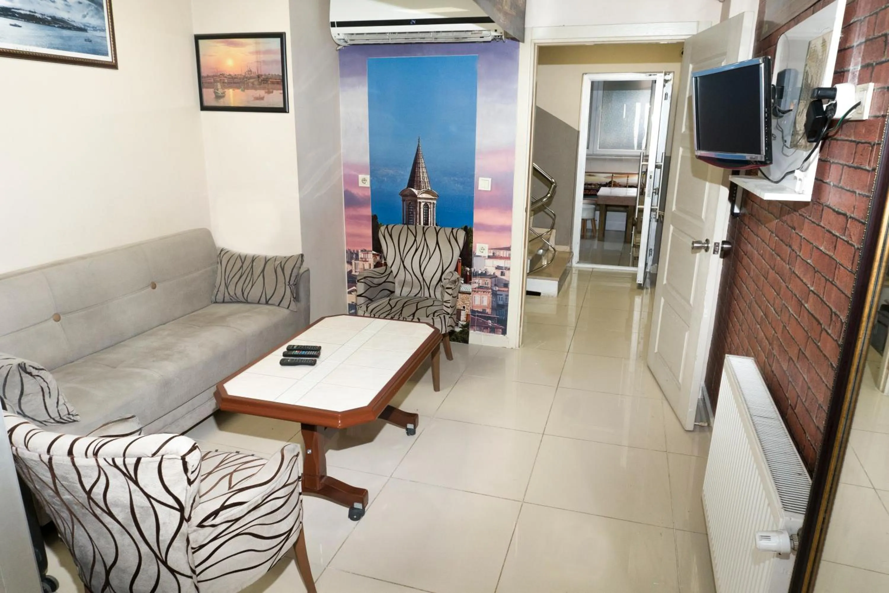 Lobby or reception in Koçak Pansiyon