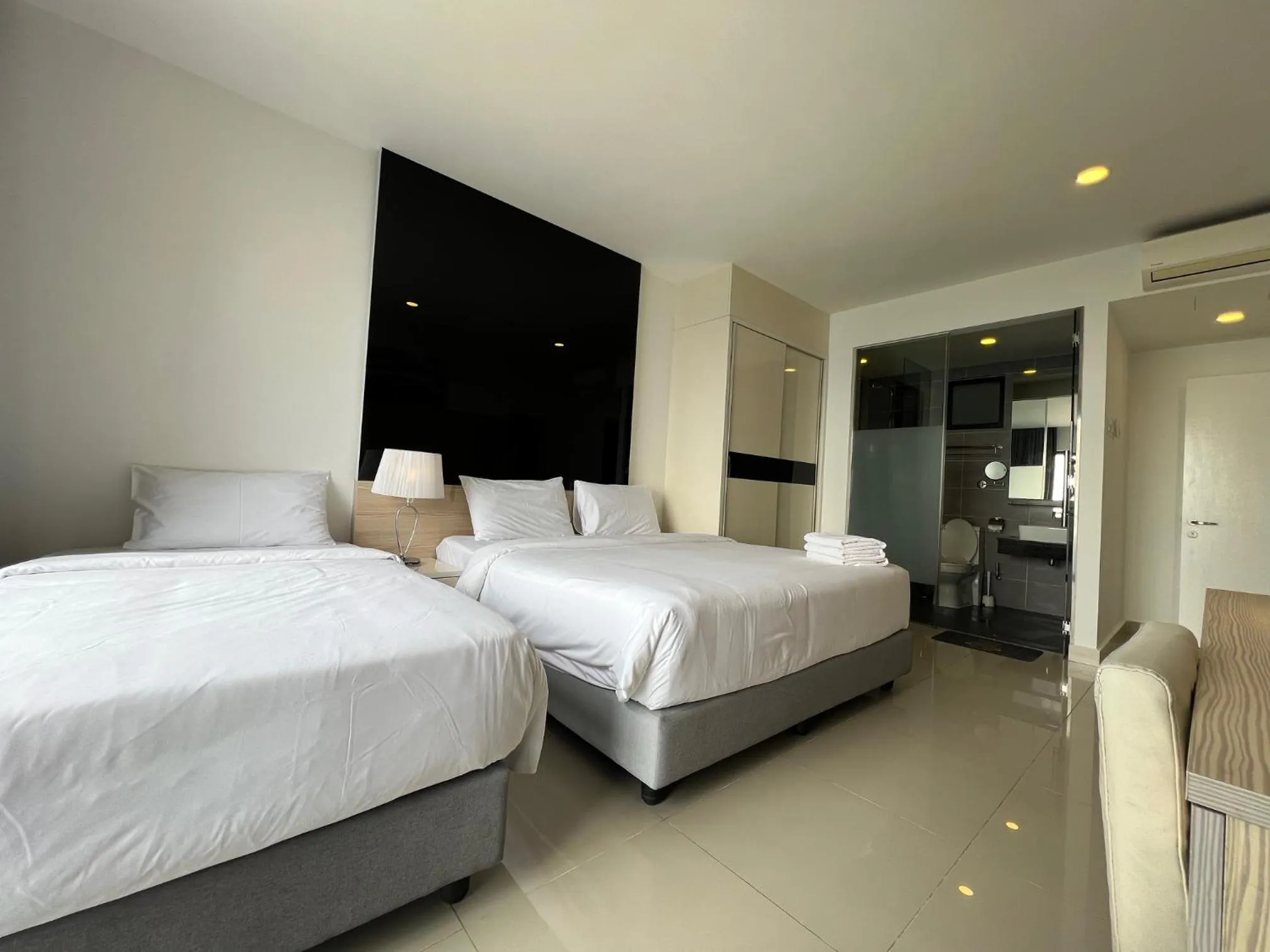 Bedroom, Bed in QUINCE HOME GRAND ION DELEMEN GENTING HIGHLANDs