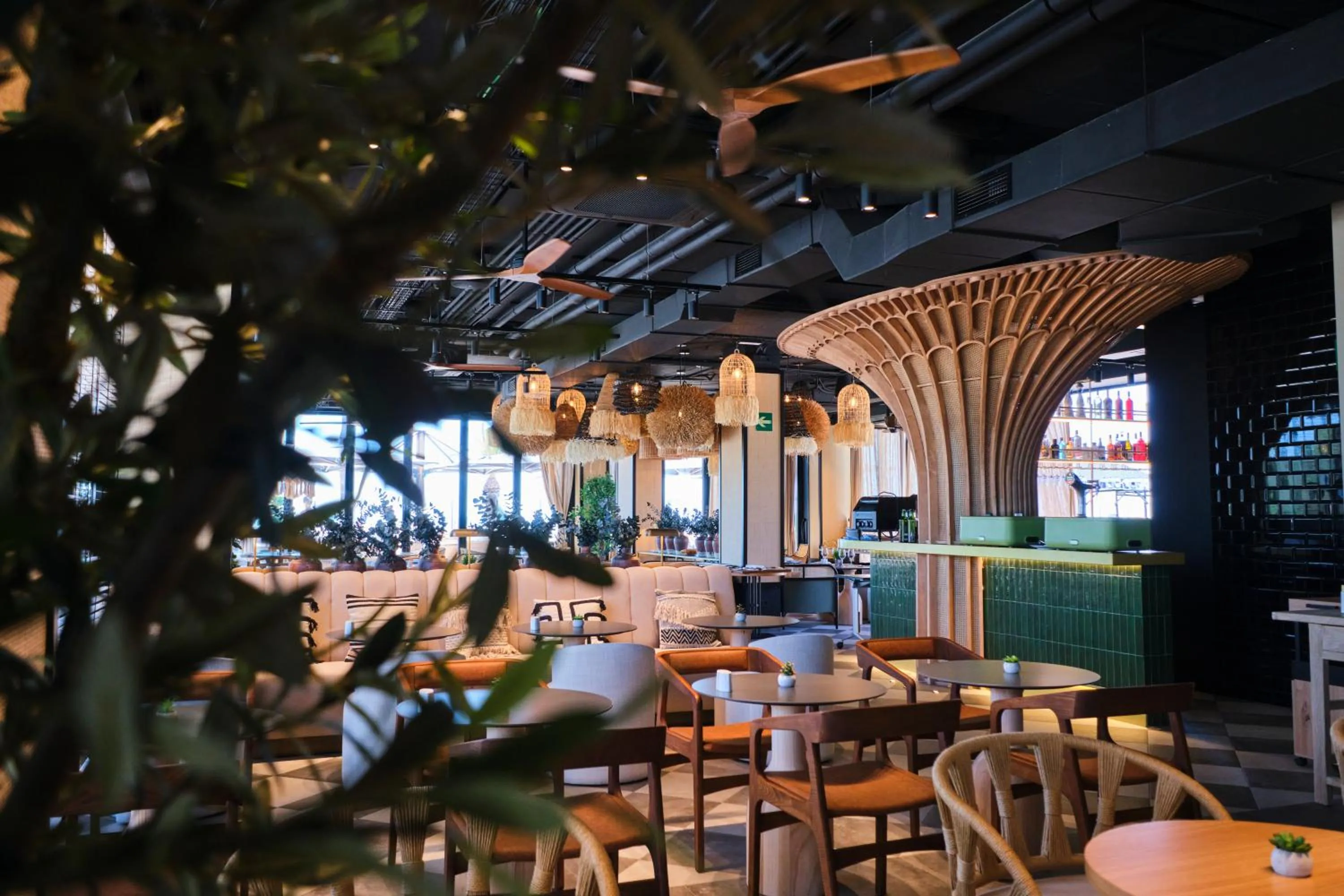 Restaurant/places to eat in ESTIMAR Marina Farnals