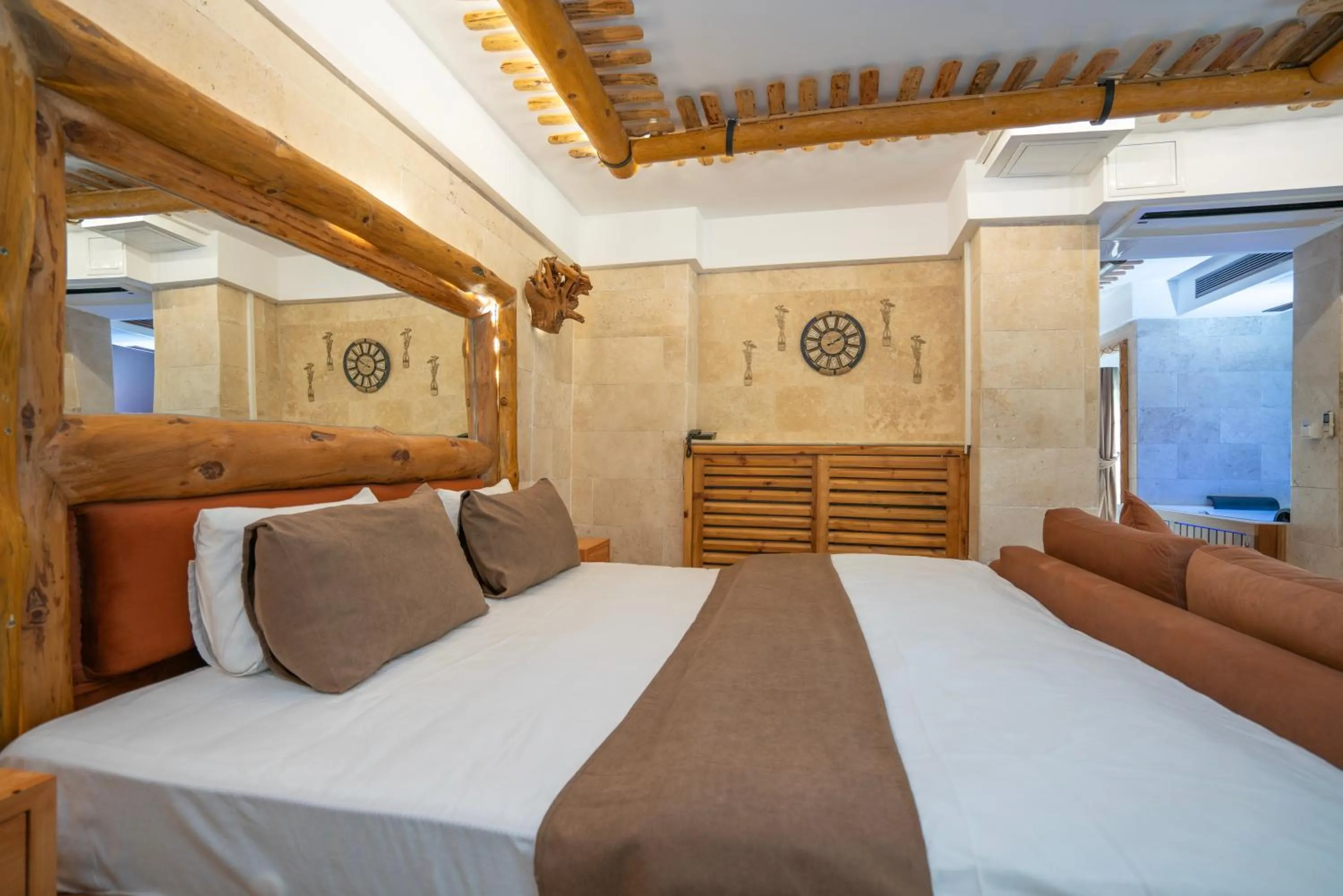 Bedroom, Bed in PASHA PALACE HOTEL