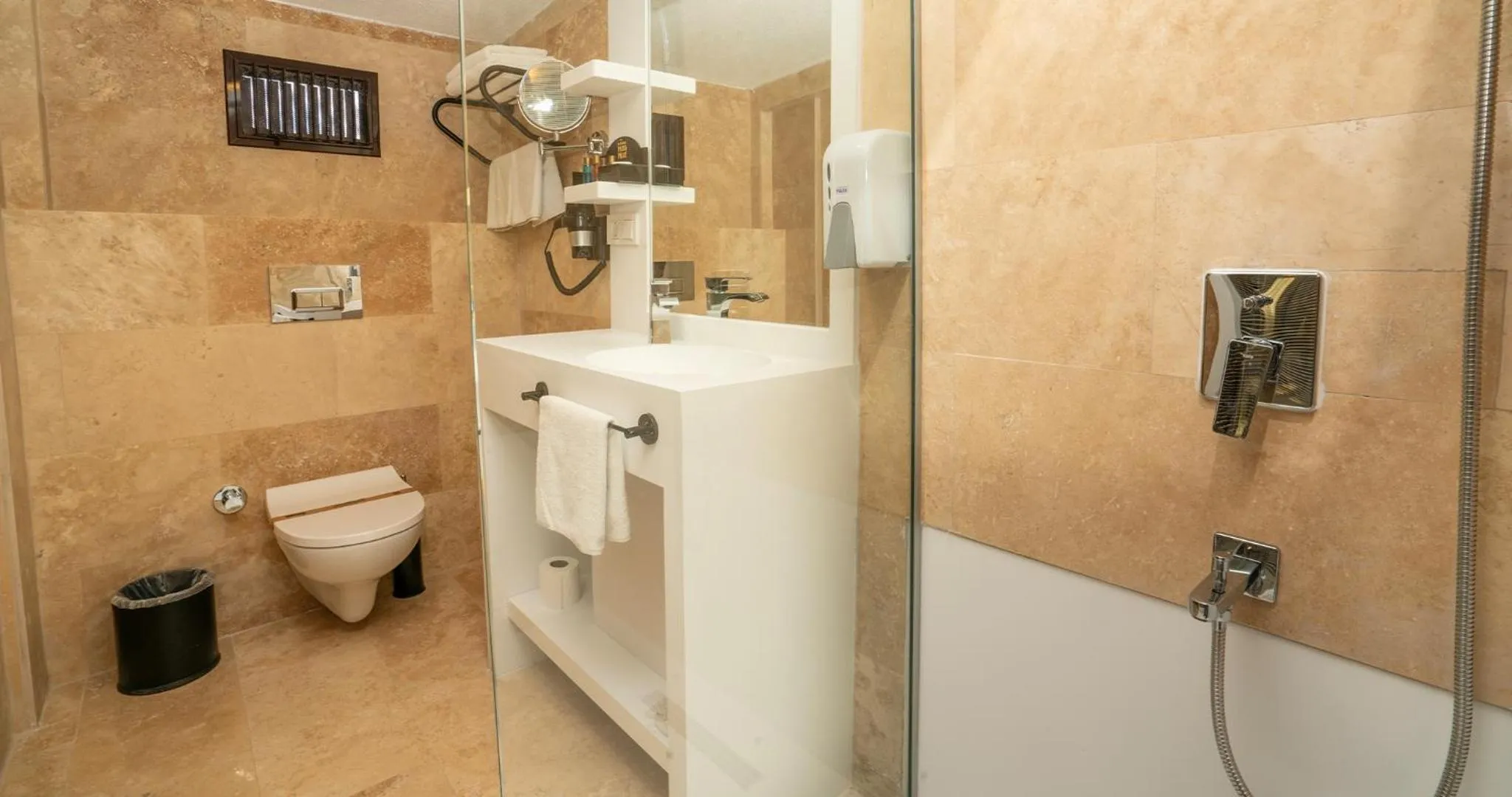 Bathroom in PASHA PALACE HOTEL