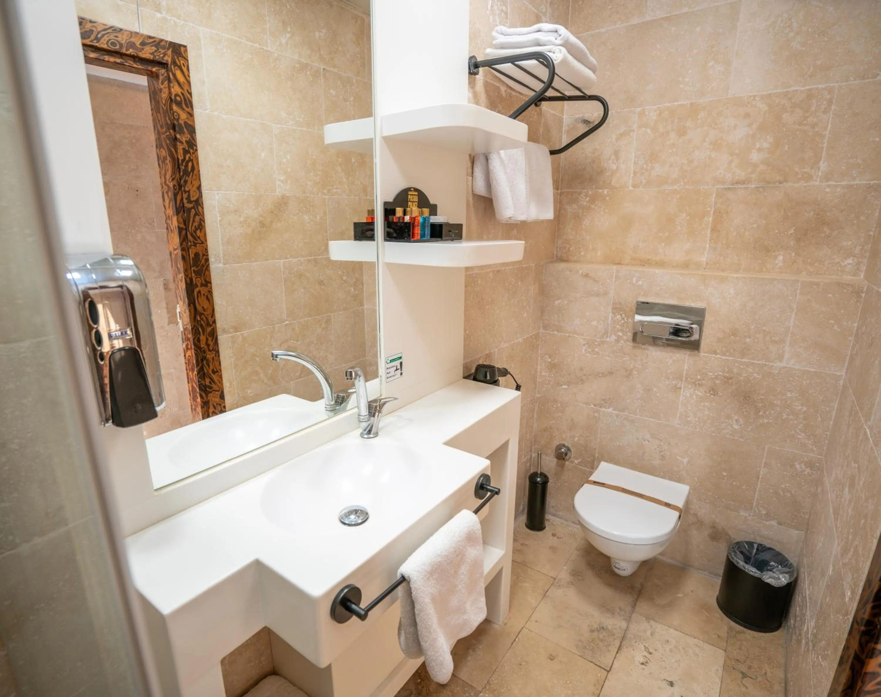 Bathroom in PASHA PALACE HOTEL
