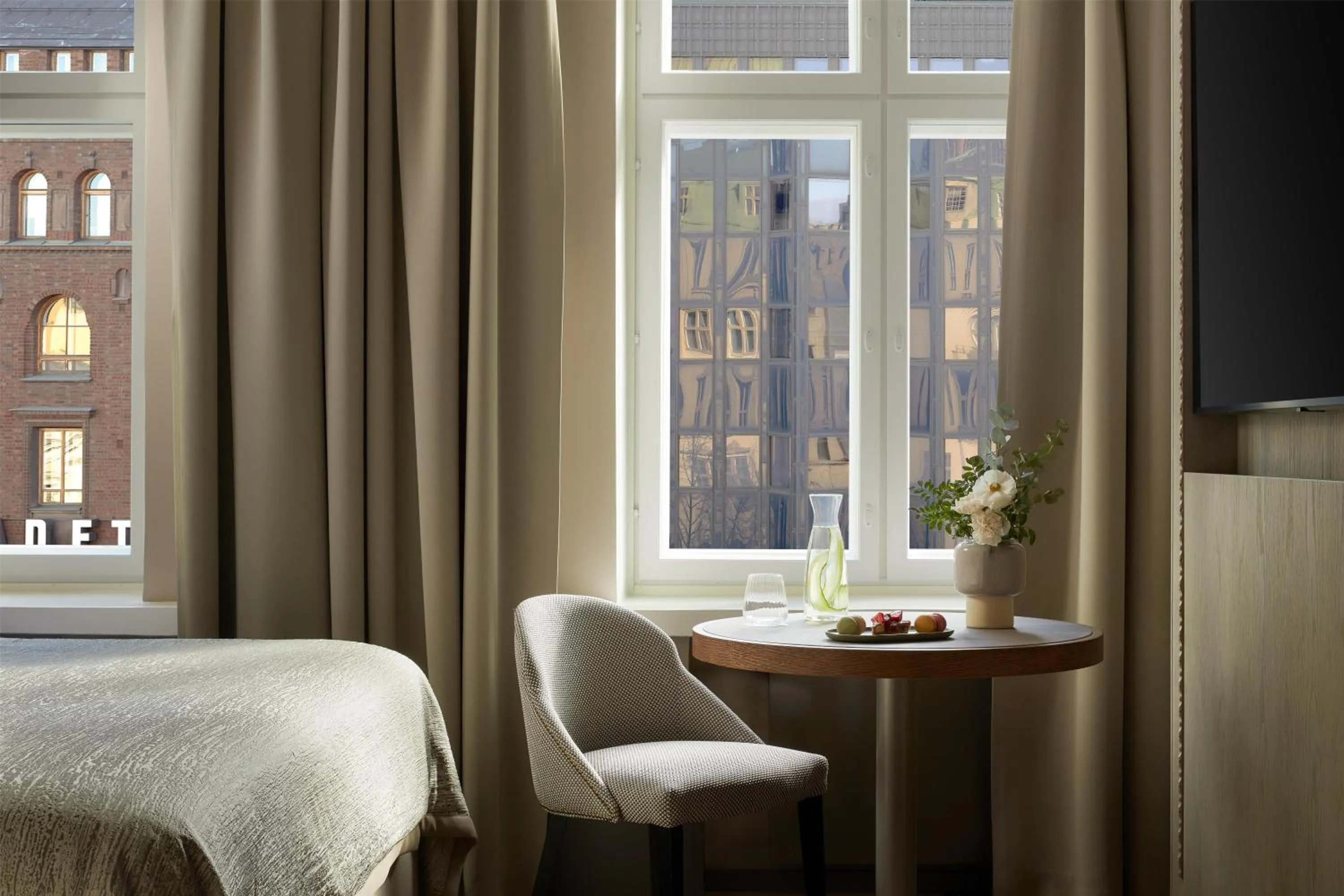 Bedroom, Bed in NH Collection Helsinki Grand Hansa