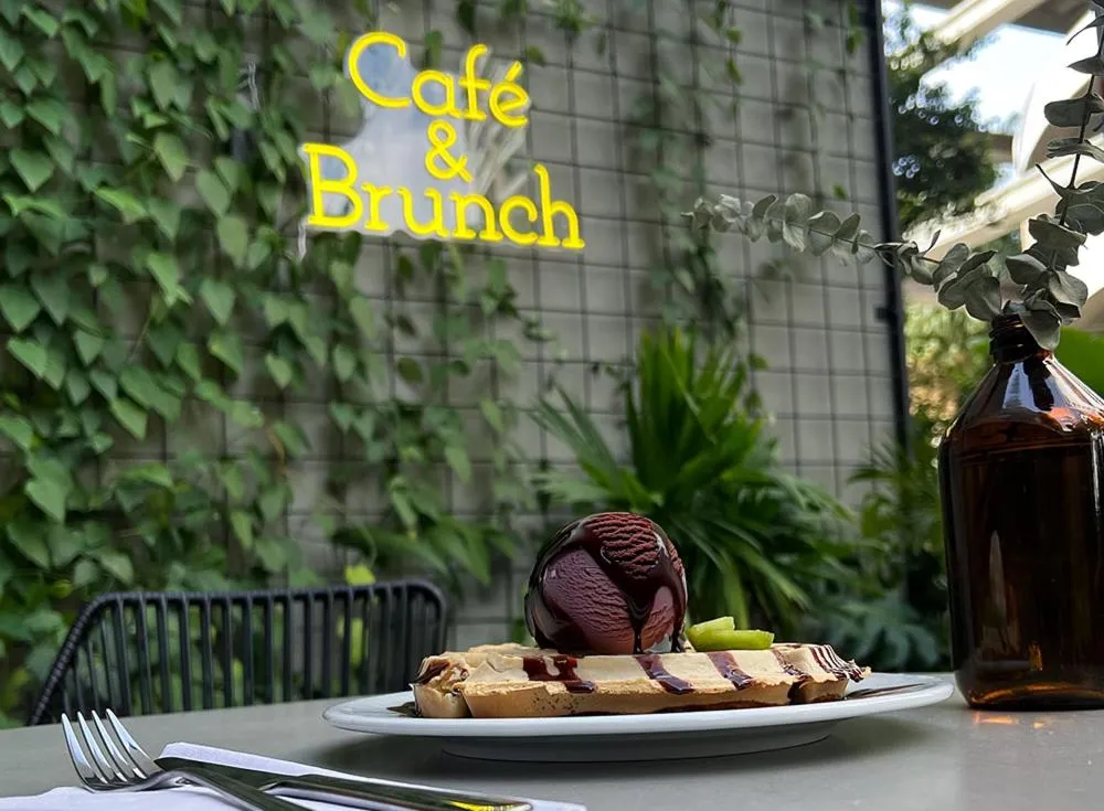 Food and drinks in Cytrico Hotel Laureles Estadio