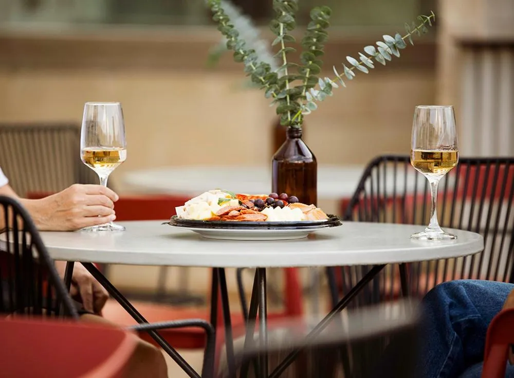 Food and drinks in Cytrico Hotel Laureles Estadio