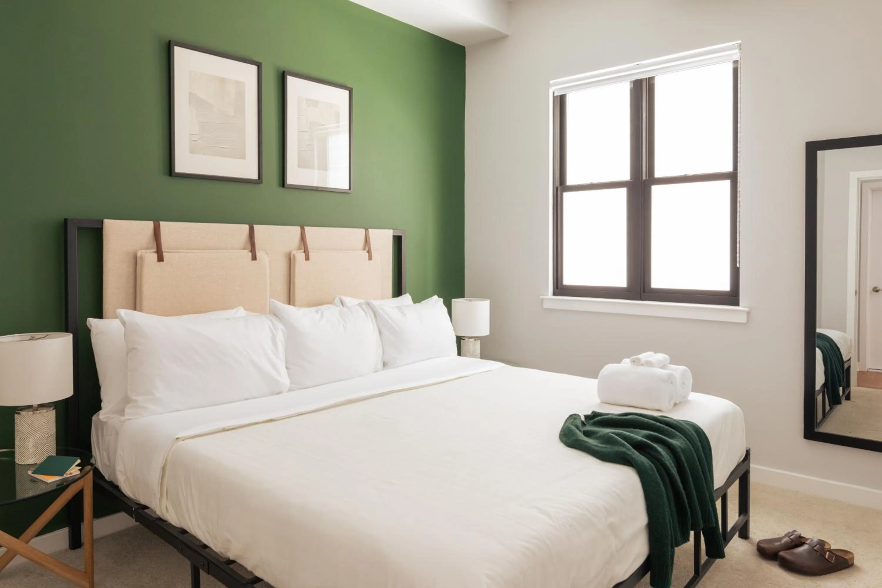 Bed in Sosuite at The Vine - Old City