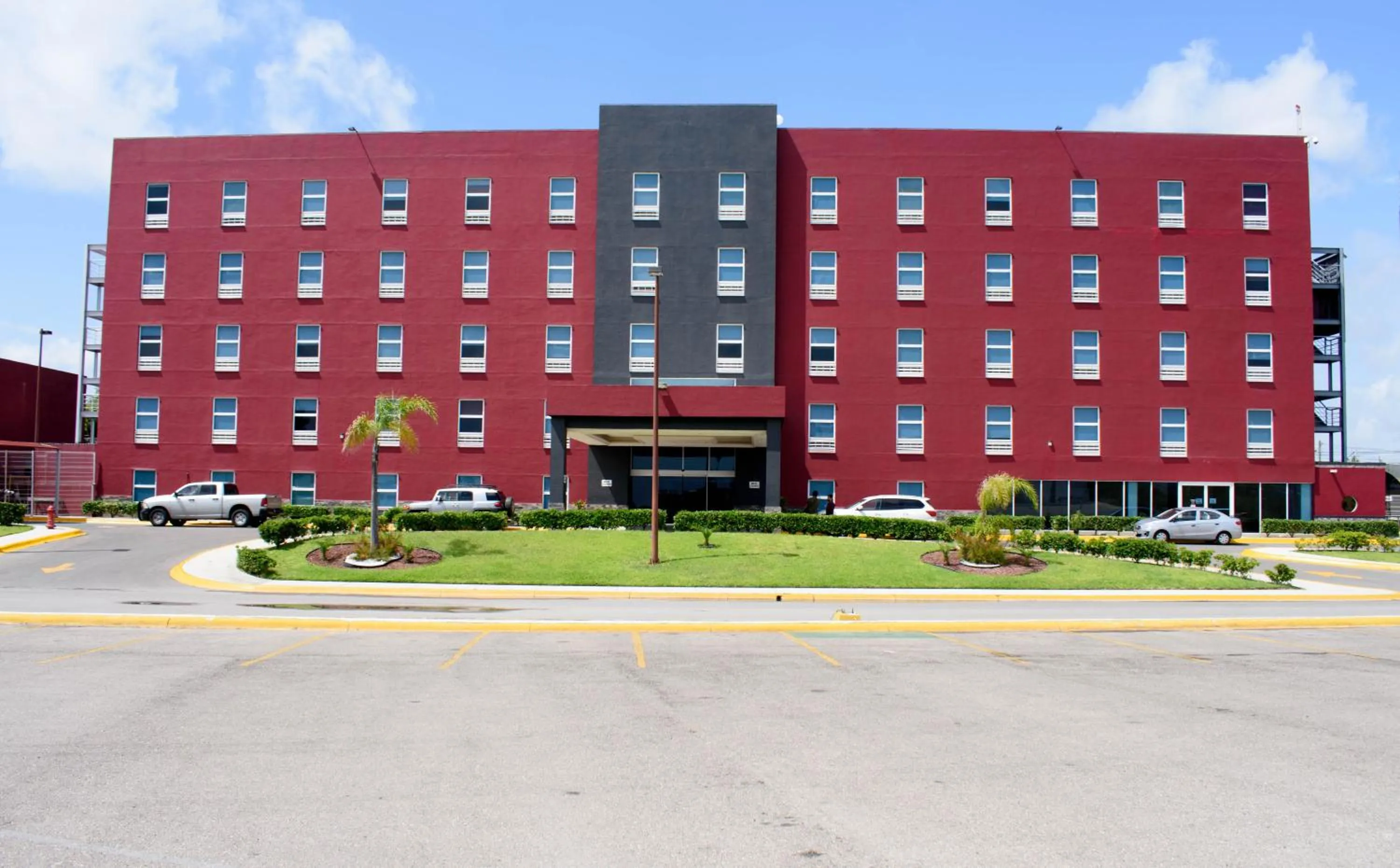 Property building in Los Herederos Hotel Piedras Negras