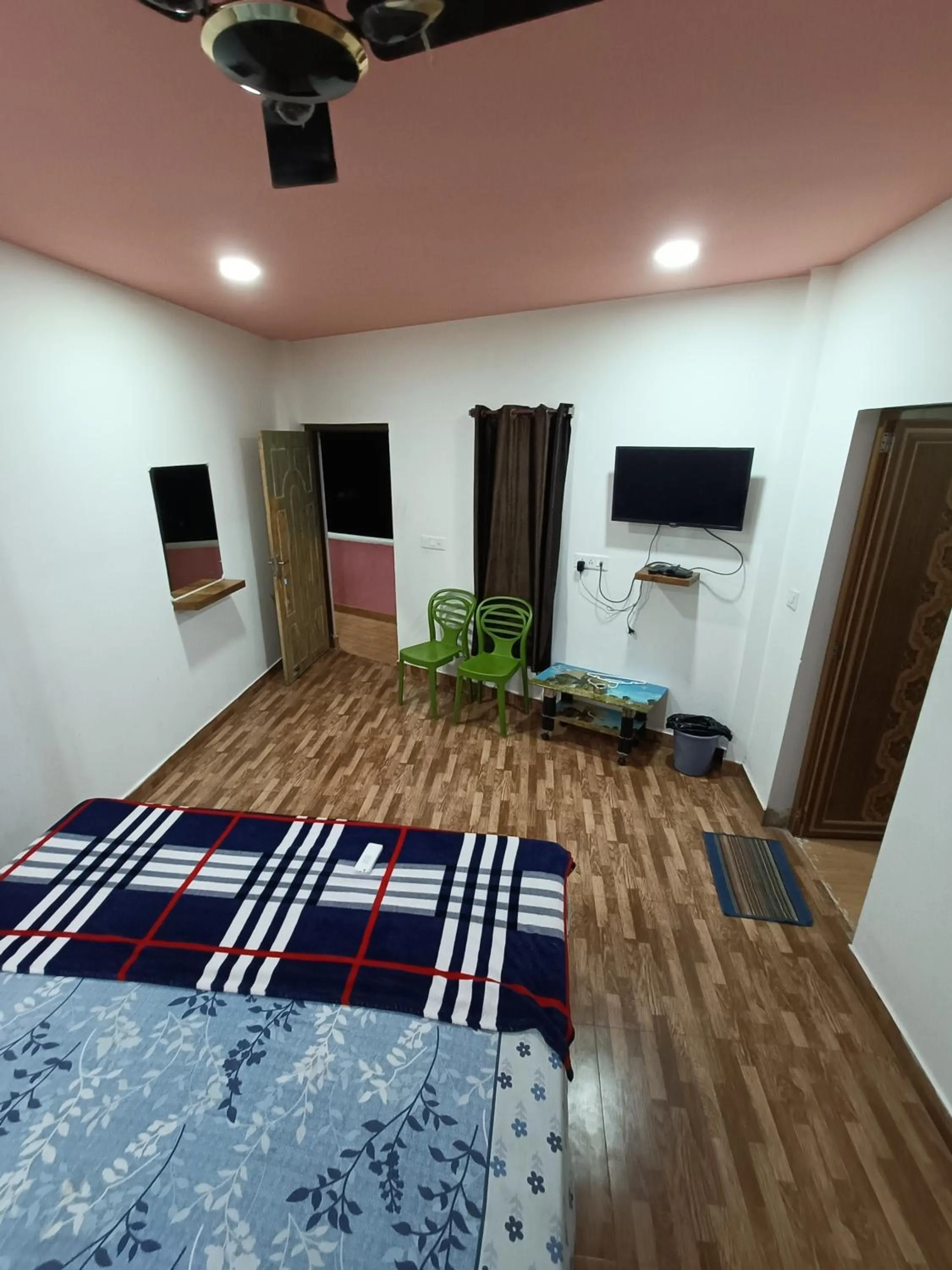 Bed in Kalapani Nest