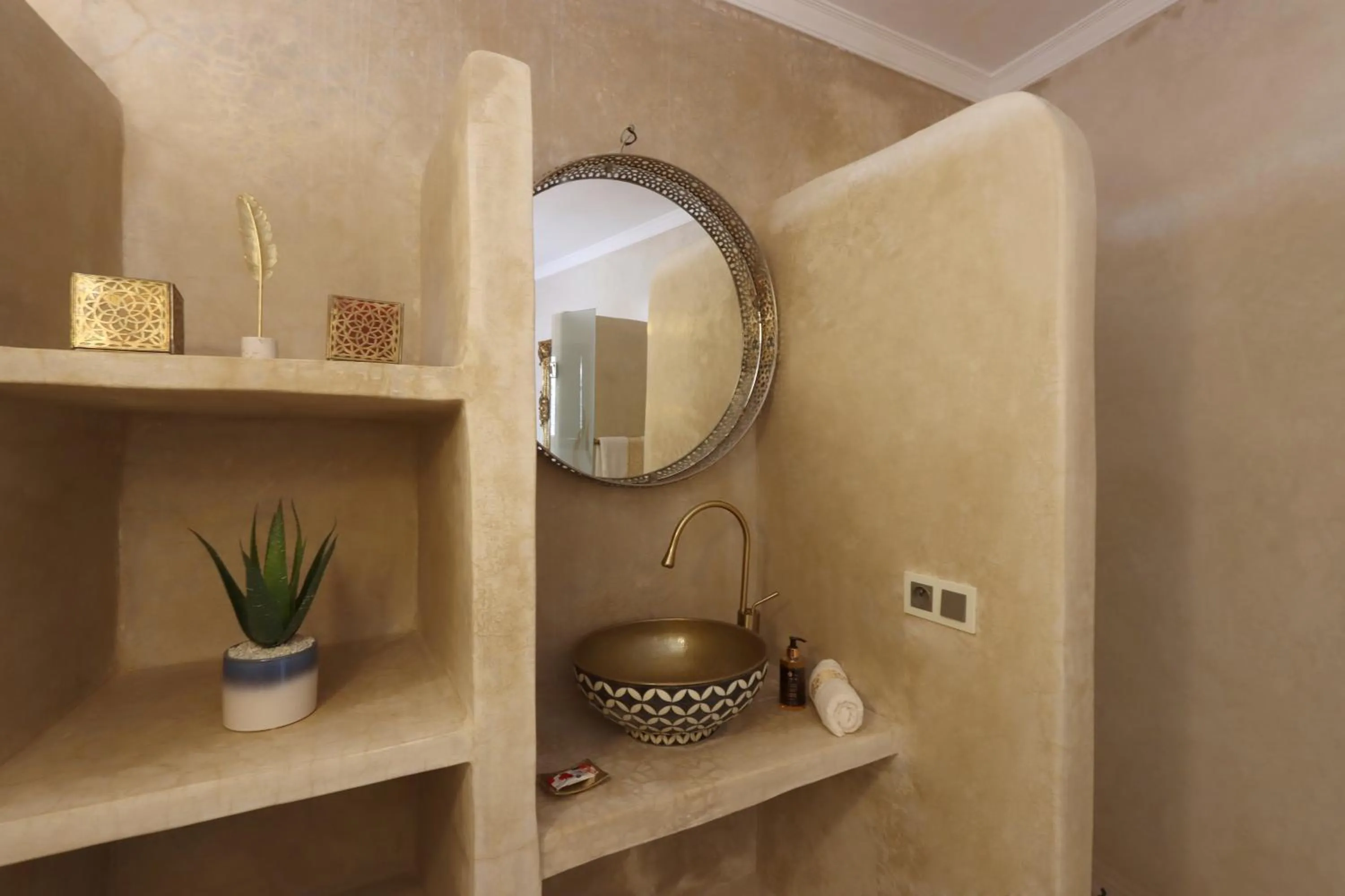 Bathroom in Riad La Fayette Bed & Breakfast