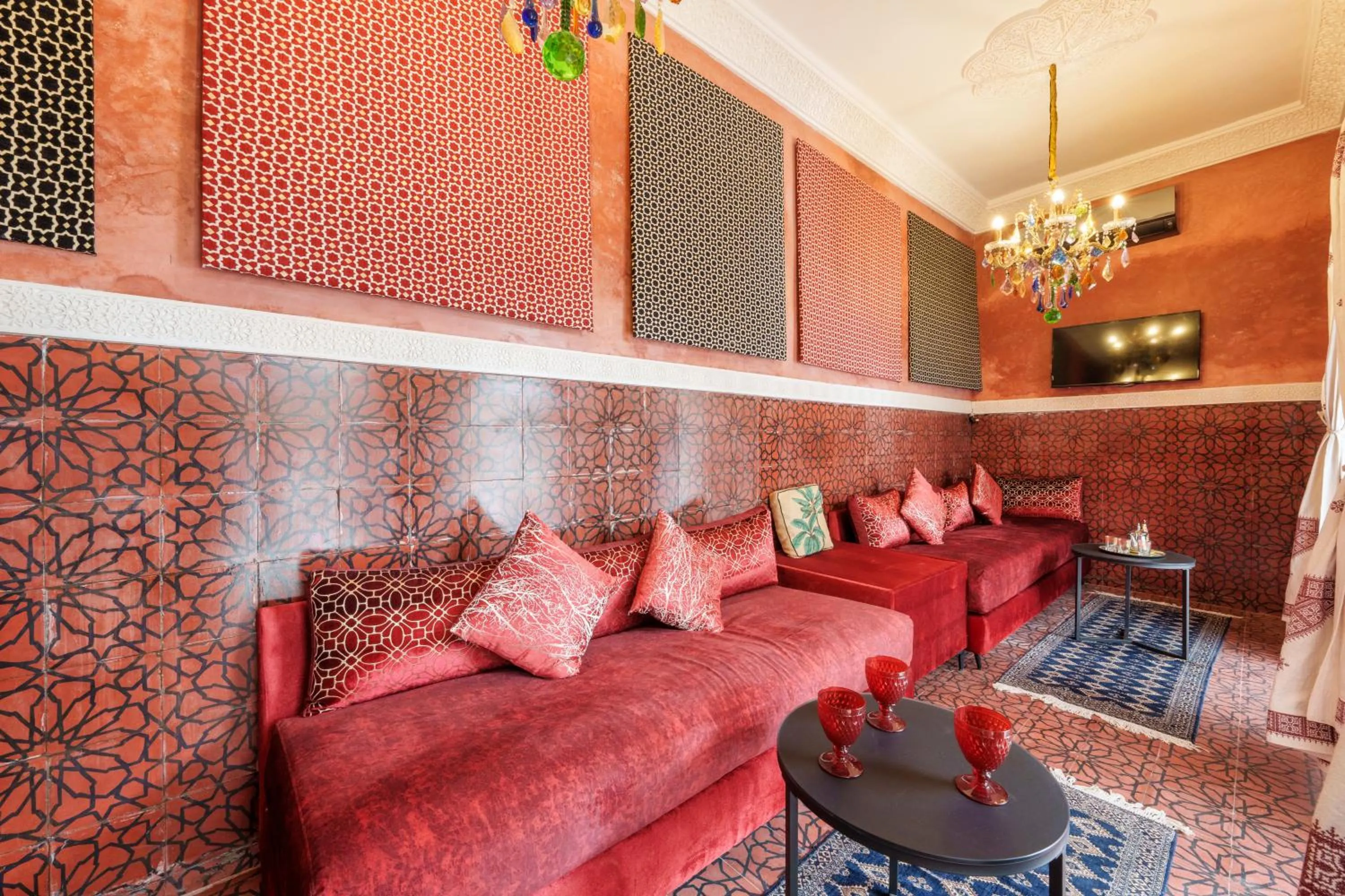 Riad La Fayette Bed & Breakfast