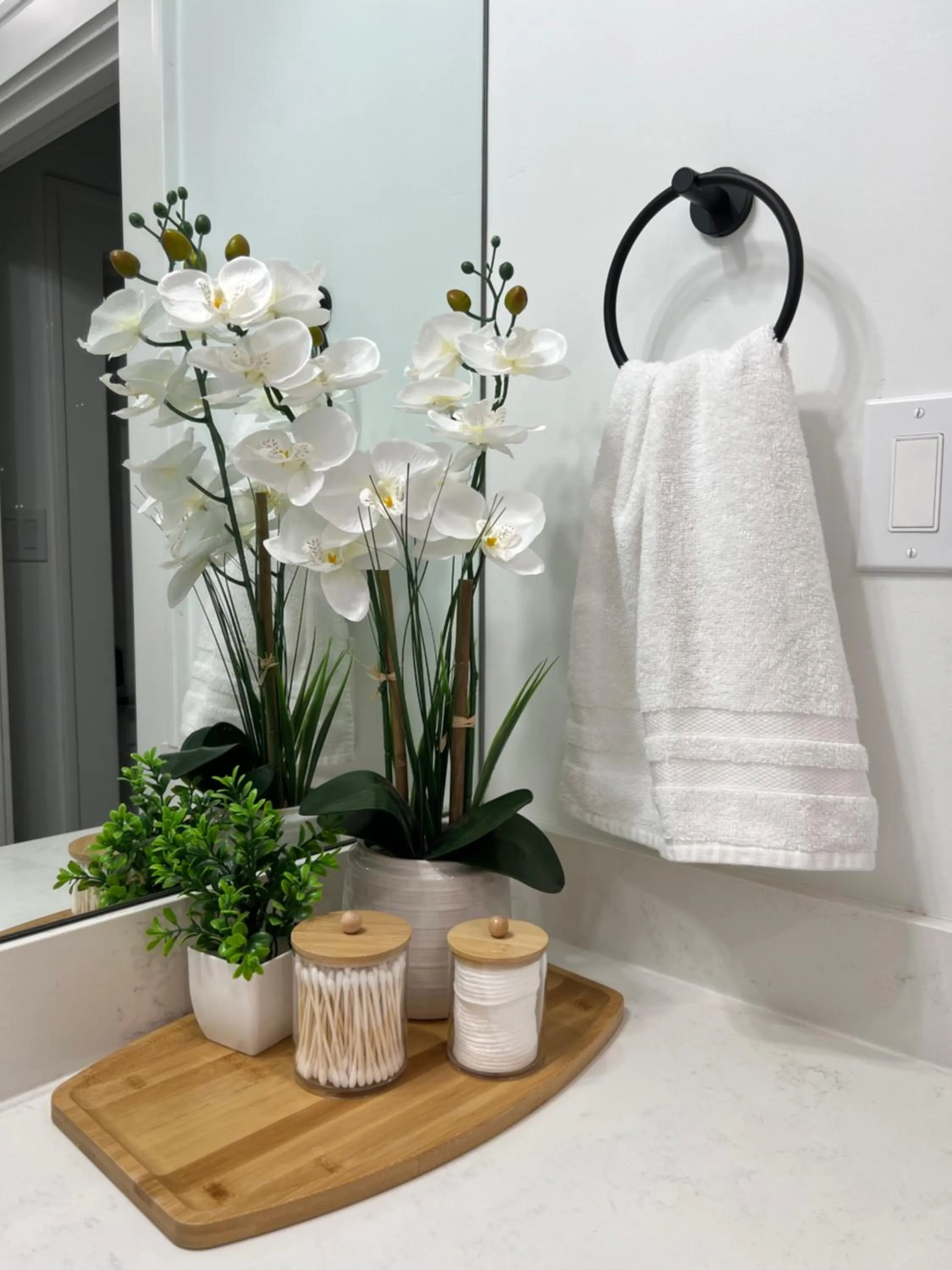 Shower in MyCrib Houston Hostel