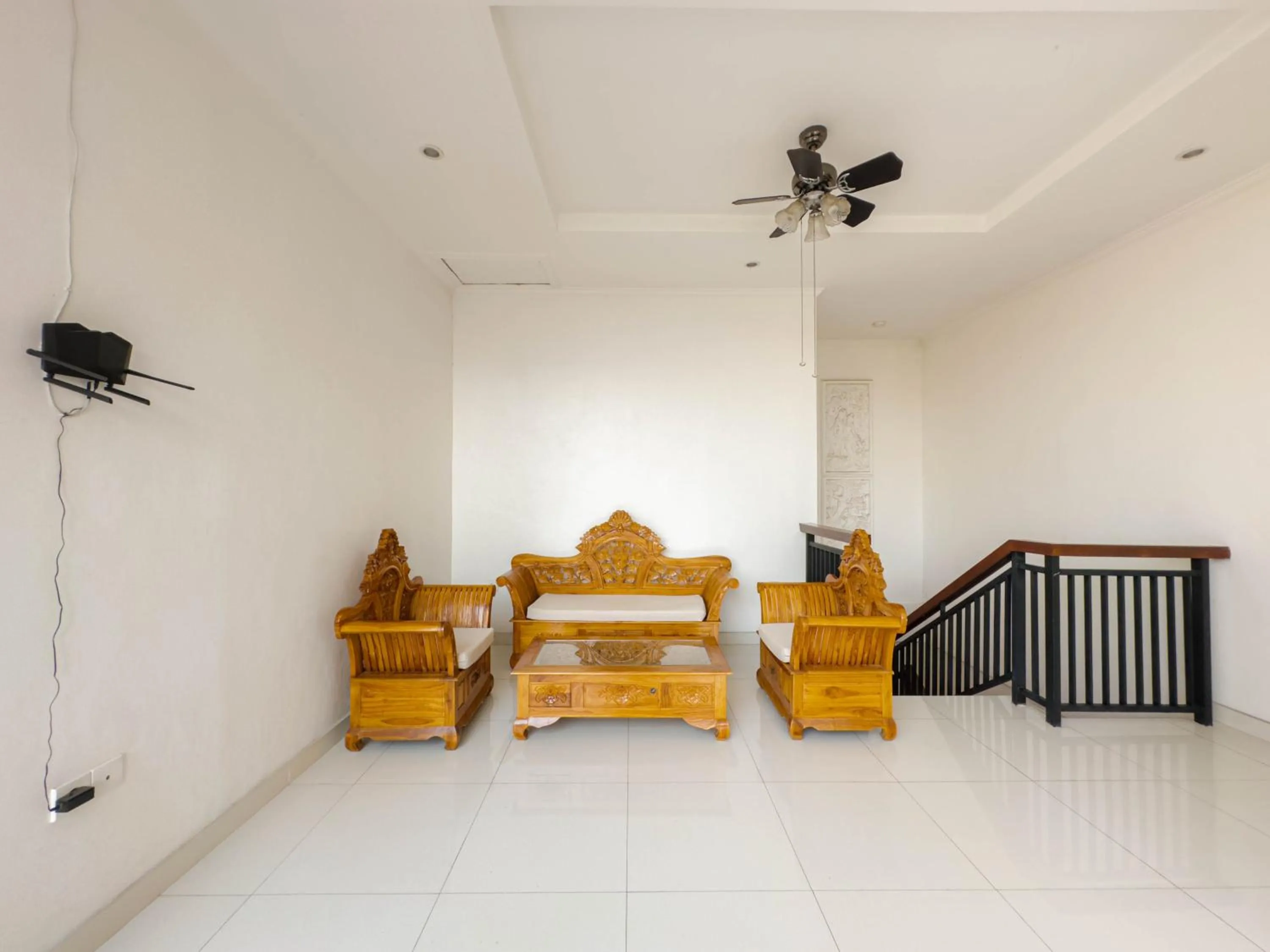 Seating area in Moai House