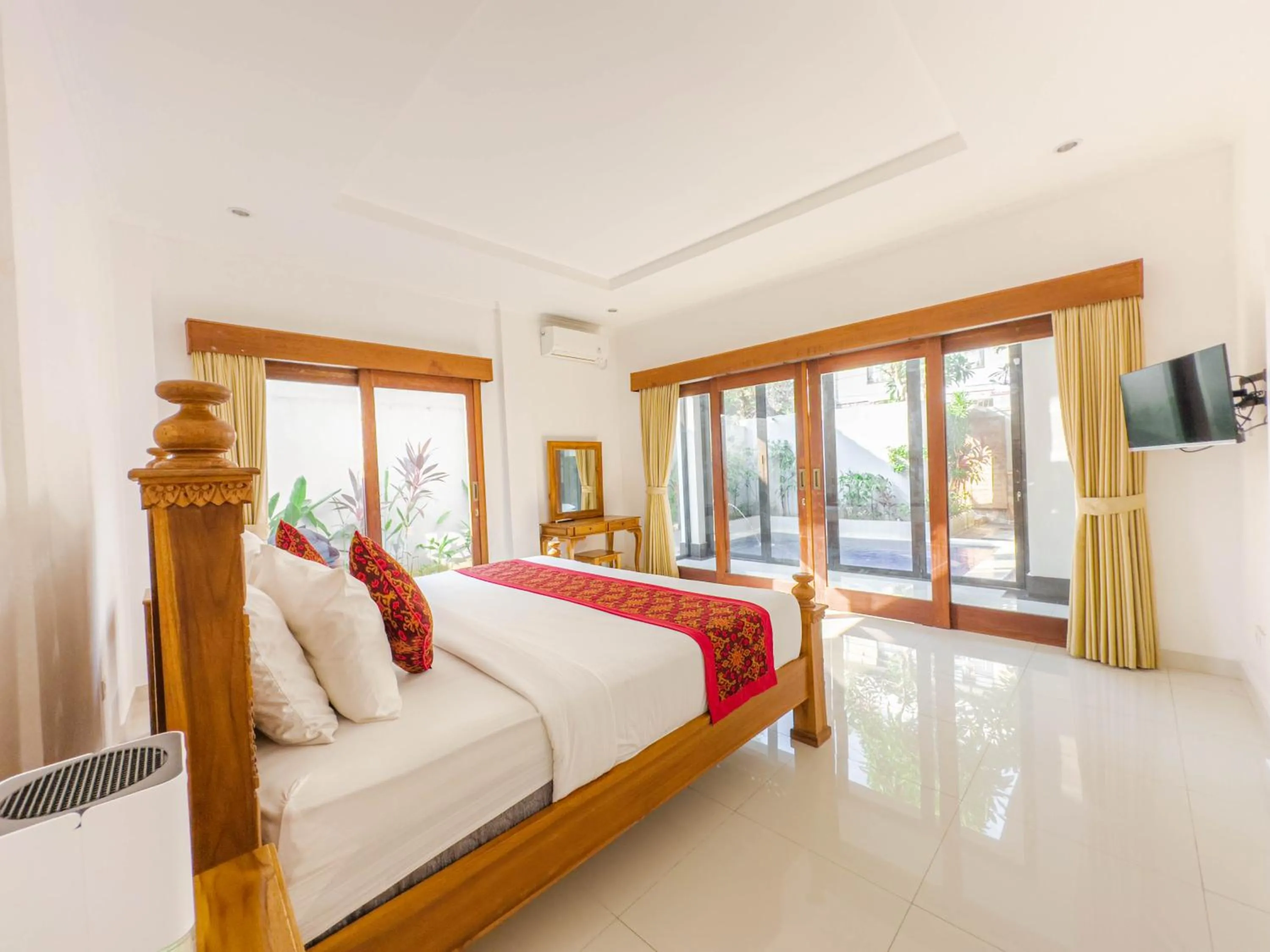 Bedroom, Bed in Moai House