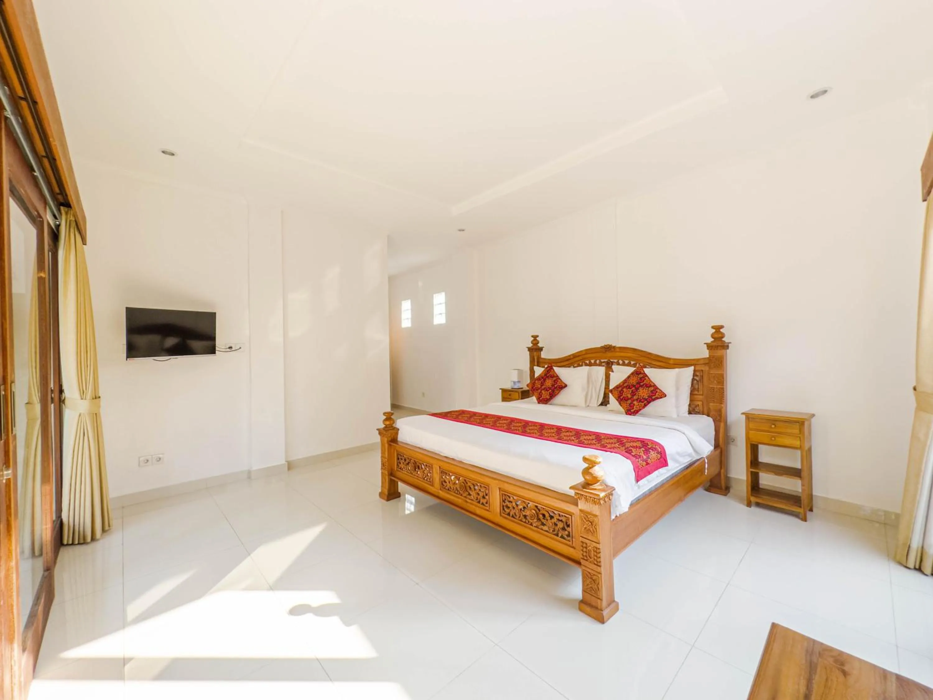 Bedroom, Bed in Moai House