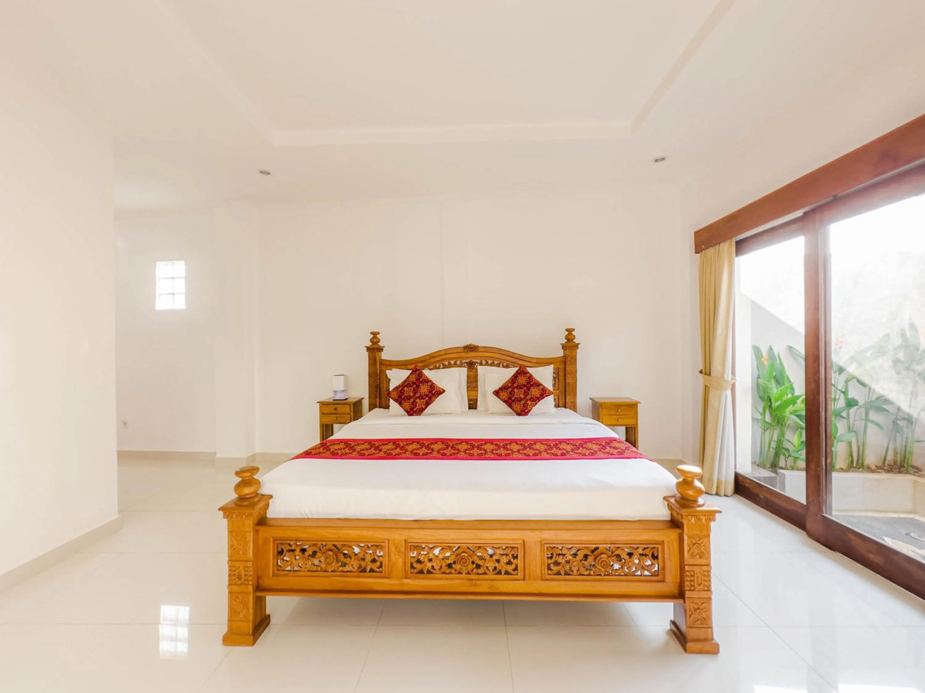 Bedroom, Bed in Moai House