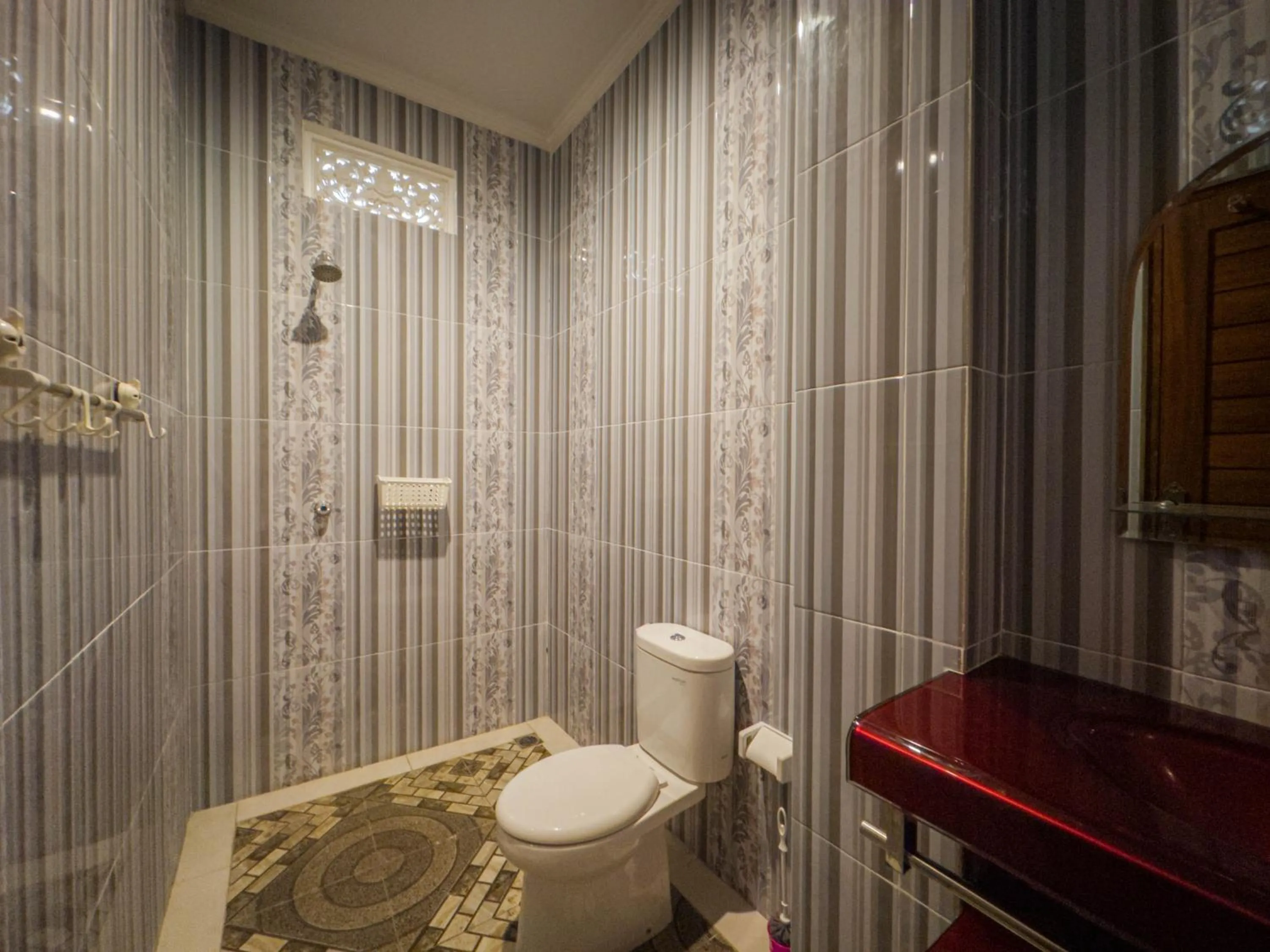 Bathroom in Moai House