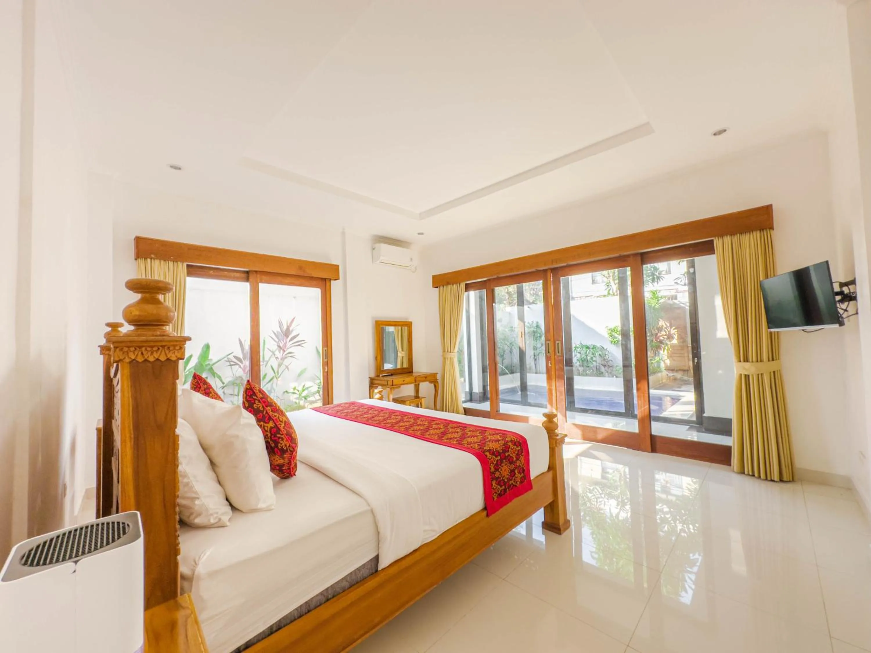 Bedroom, Bed in Moai House