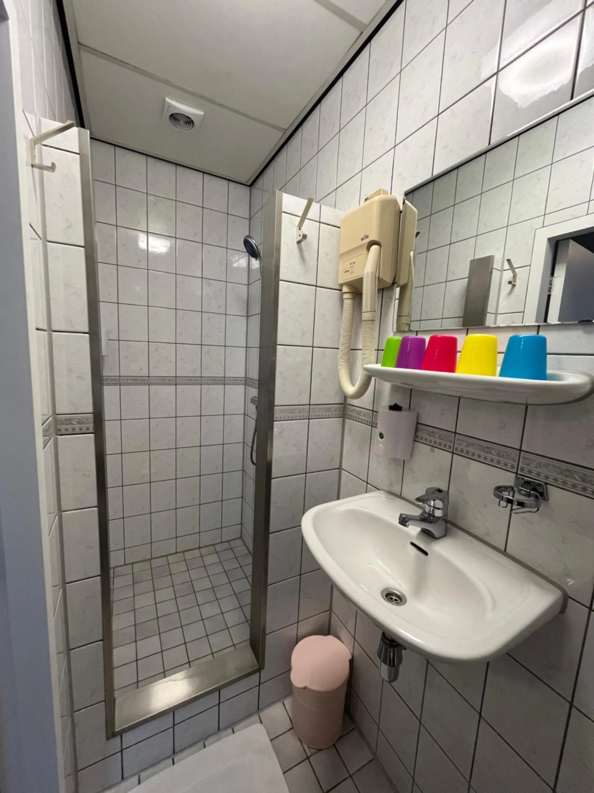 Bathroom in Hotel Breitner