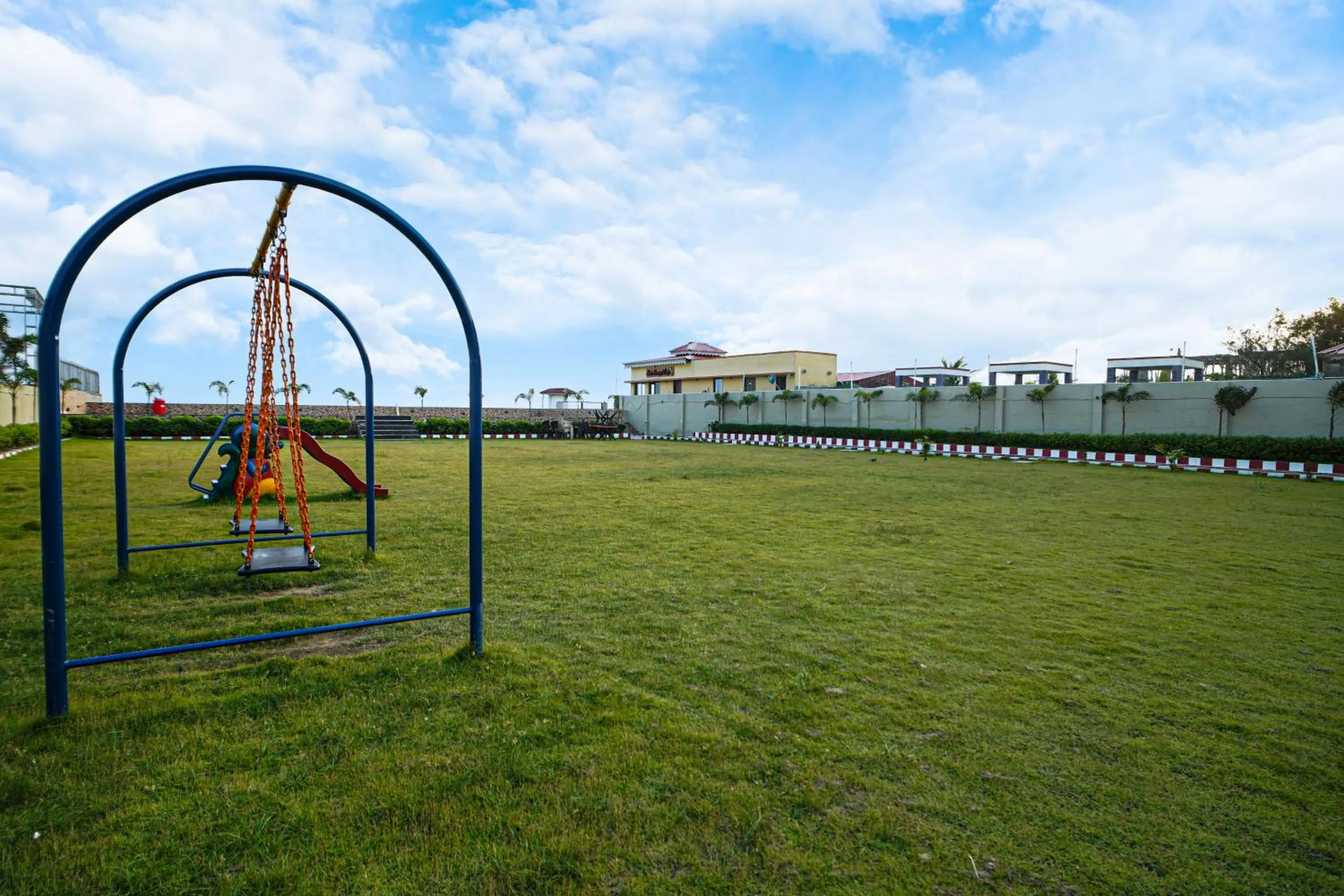 Spring in Silver Sand Eco Resort !! Beachfront !!