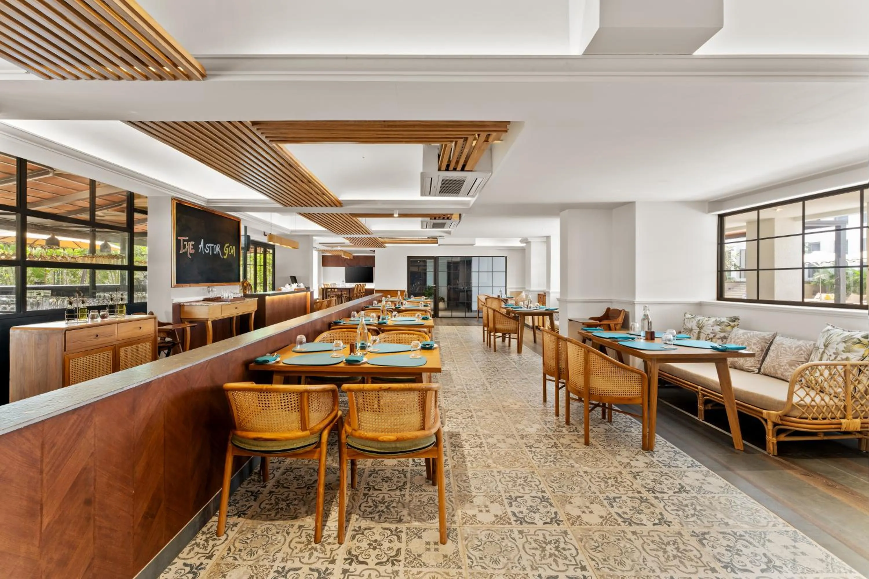 Breakfast in The Astor - All Suites Hotel Candolim Goa