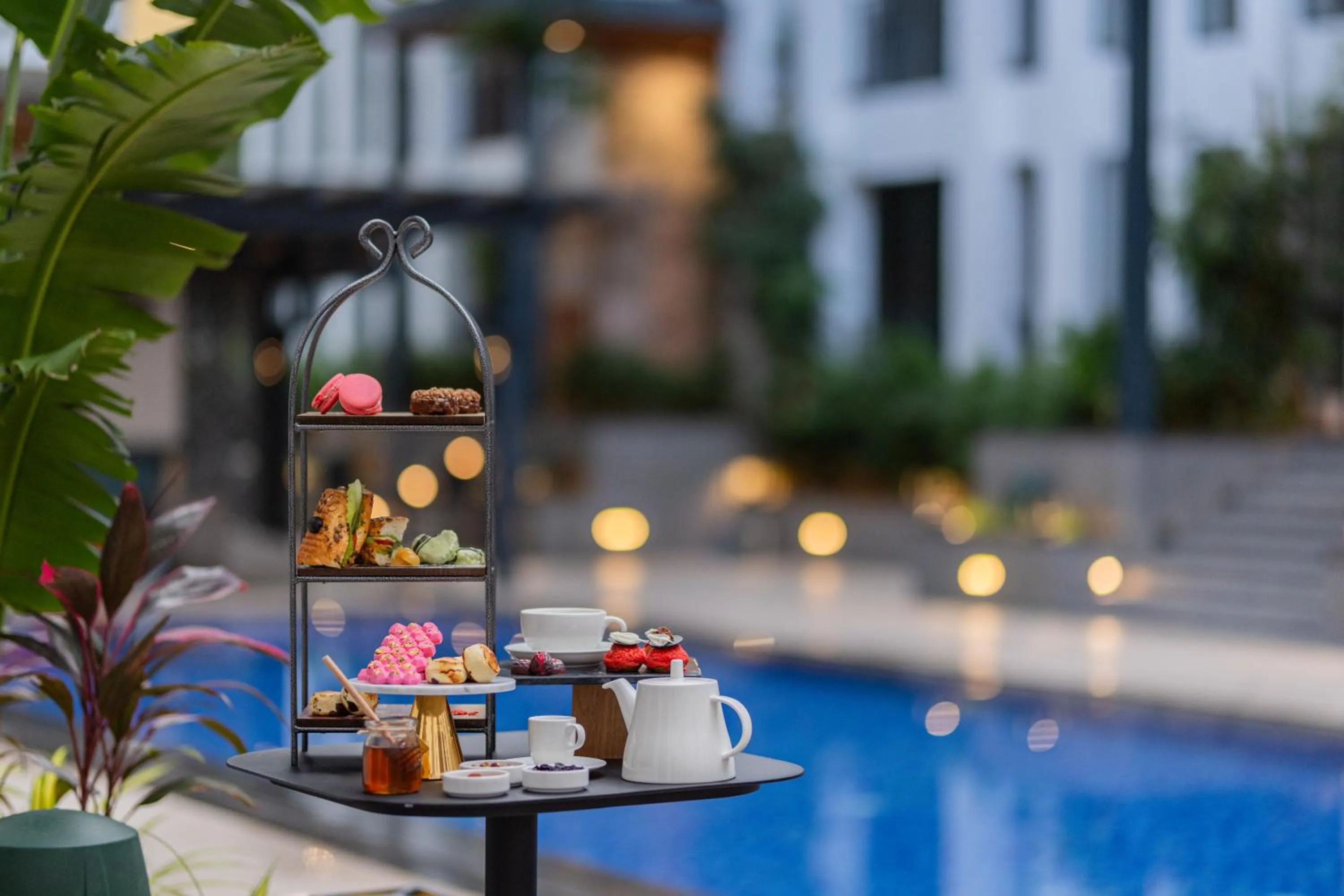 Coffee/tea facilities in The Astor - All Suites Hotel Candolim Goa