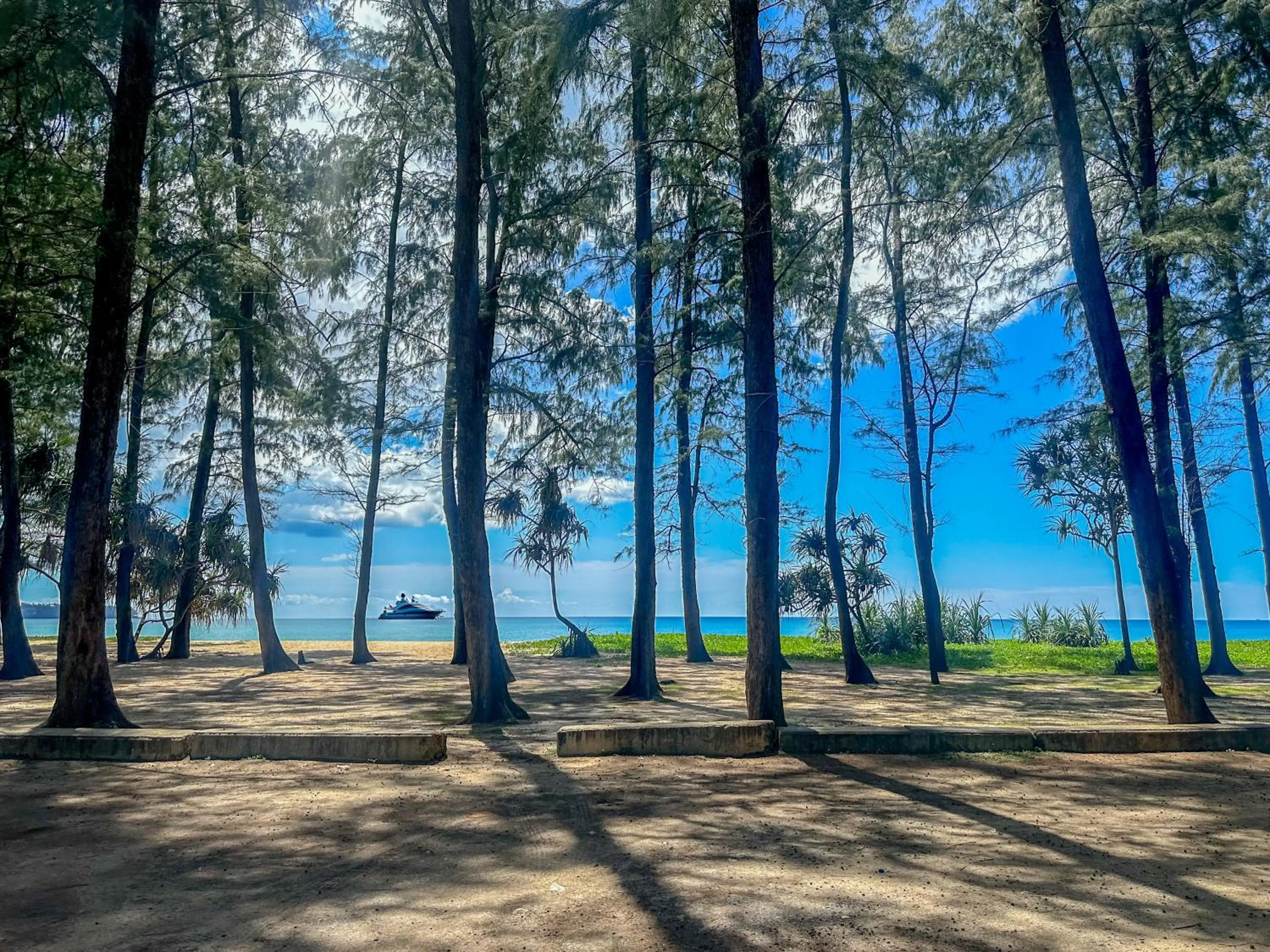 Beach in La Green Hotel and Residence