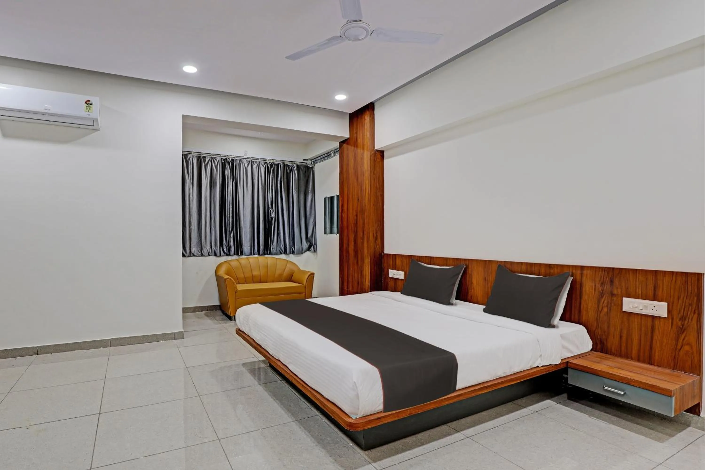 Bedroom, Bed in Collection O KANHA INN