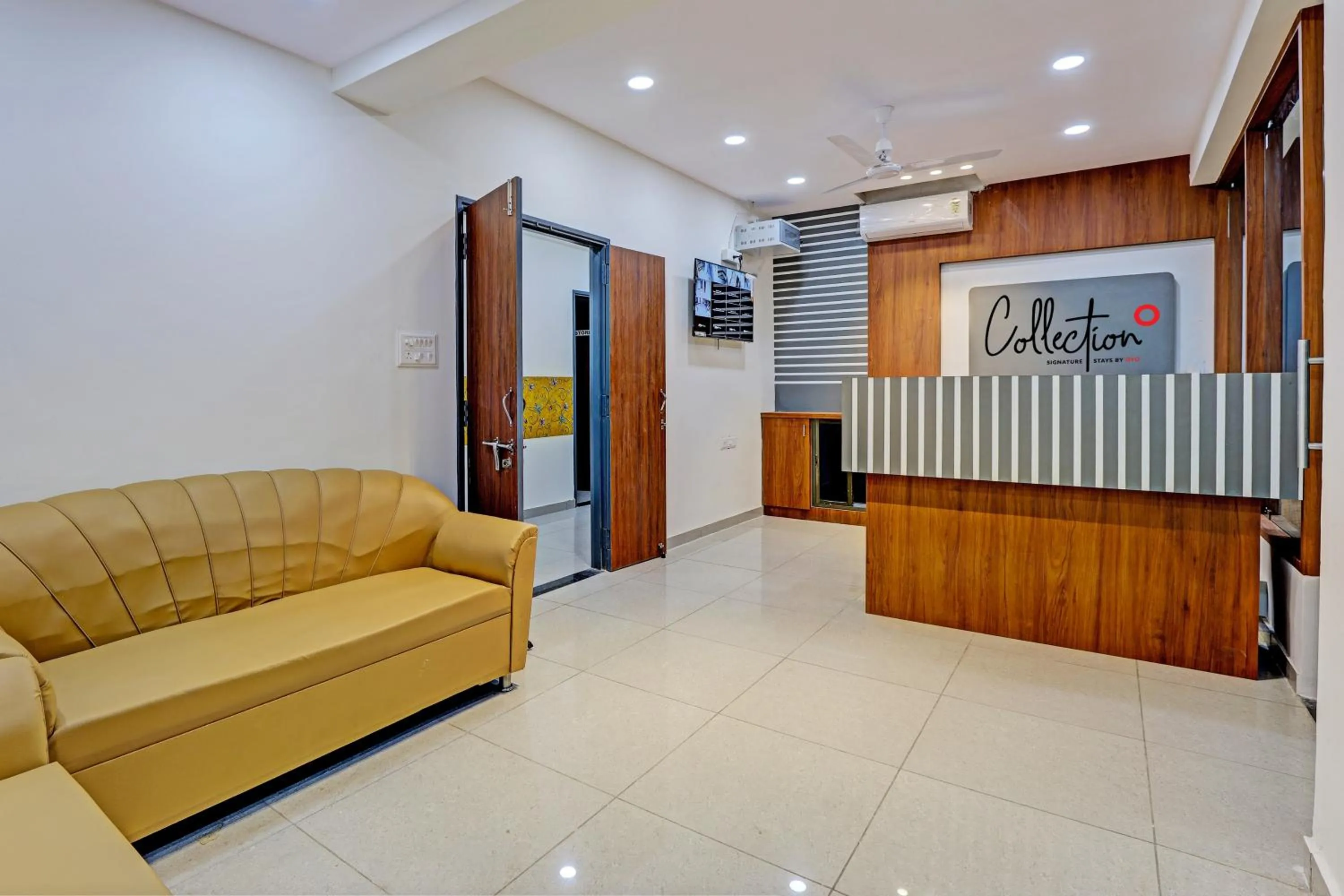 Lobby or reception in Collection O KANHA INN