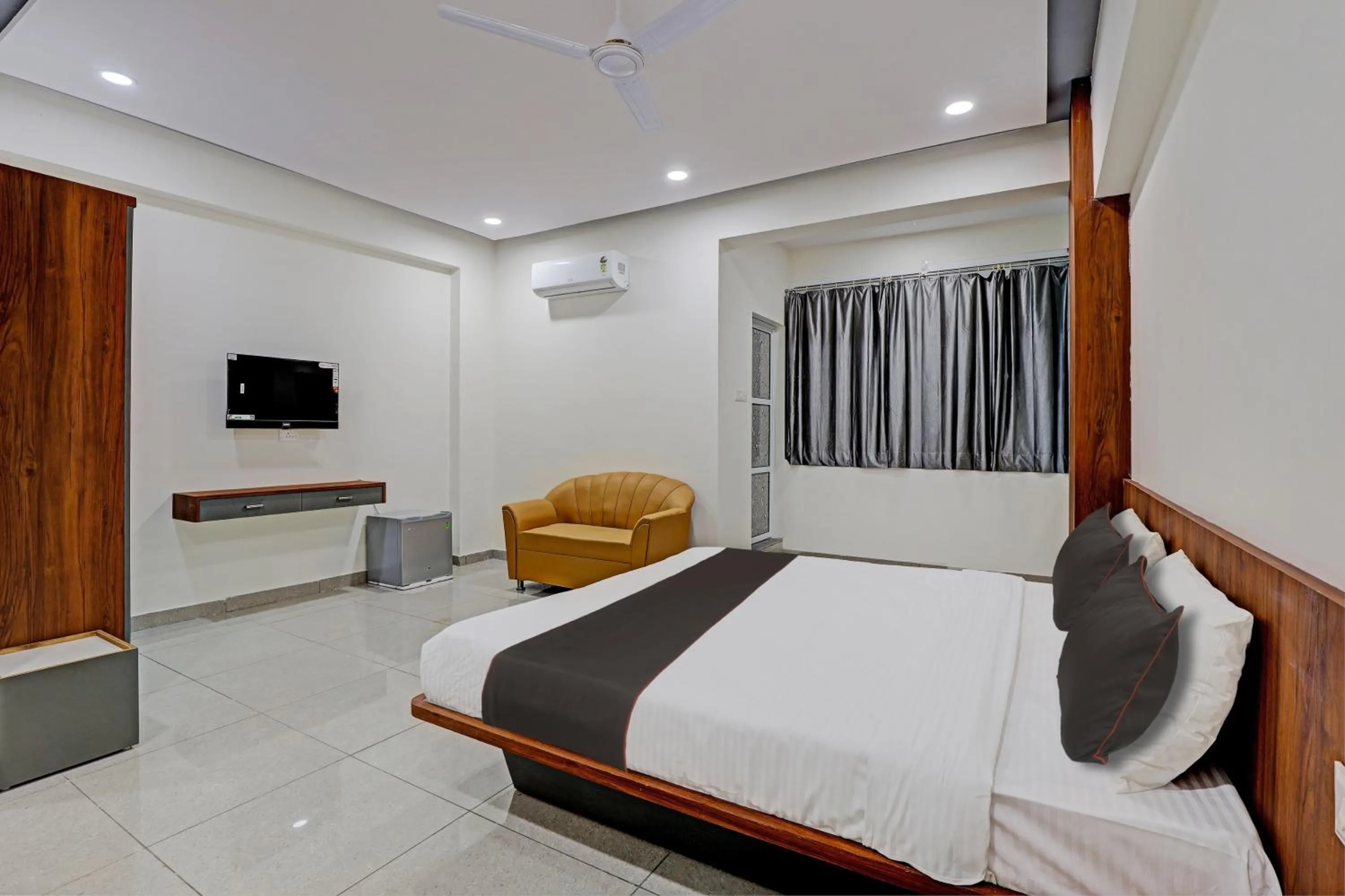 Bedroom, Bed in Collection O KANHA INN