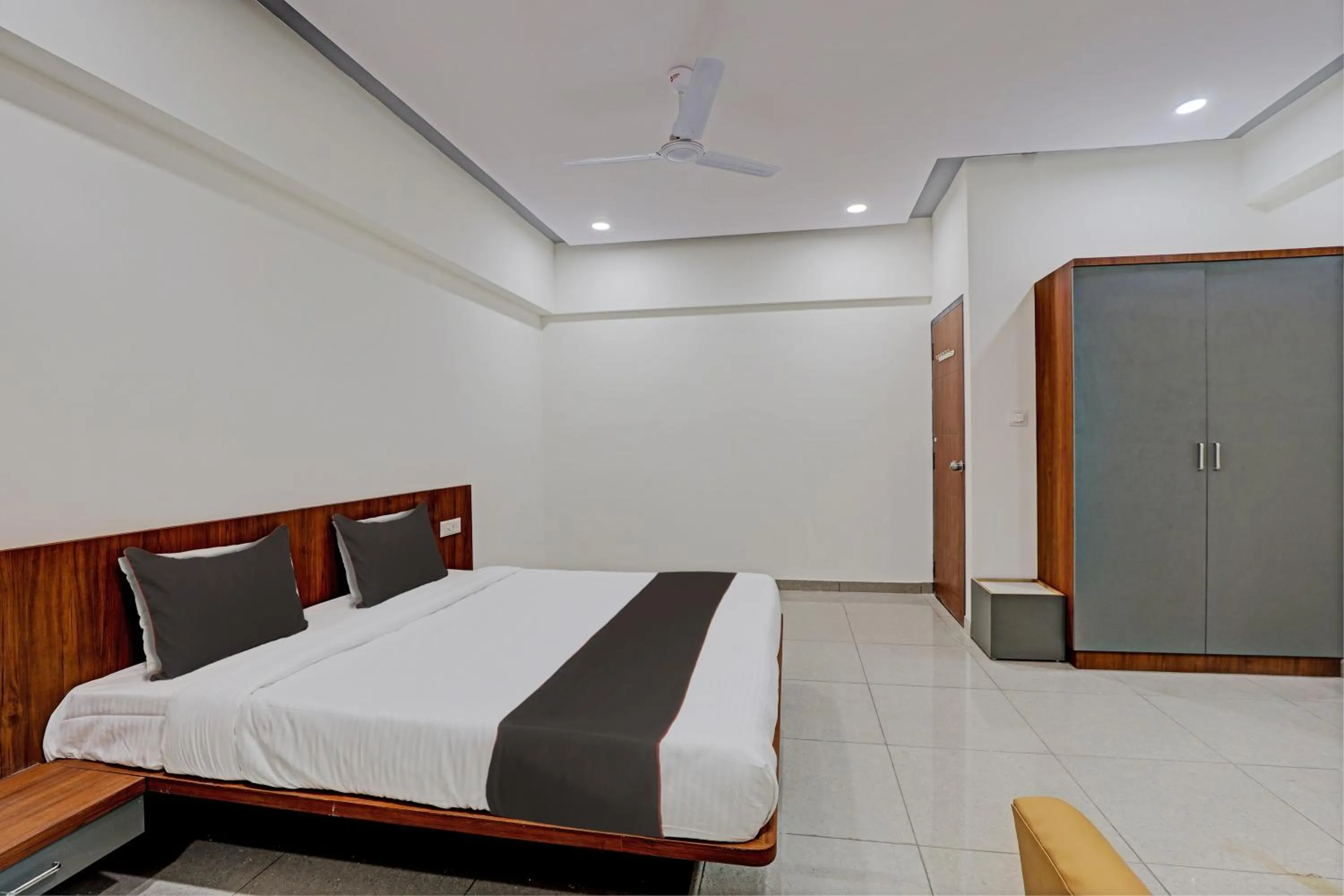 Bedroom, Bed in Collection O KANHA INN