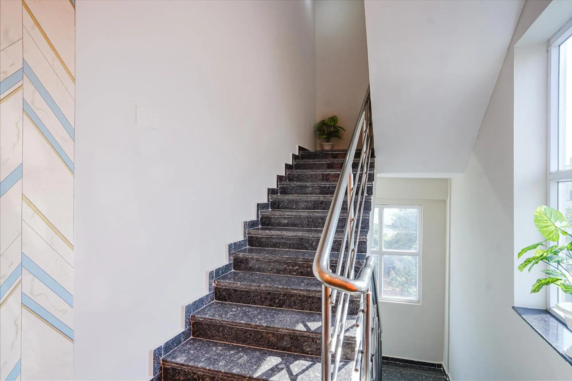 Lobby or reception in FH Lio7 Grand - Nr Wellness Hospital, Hastinapuram