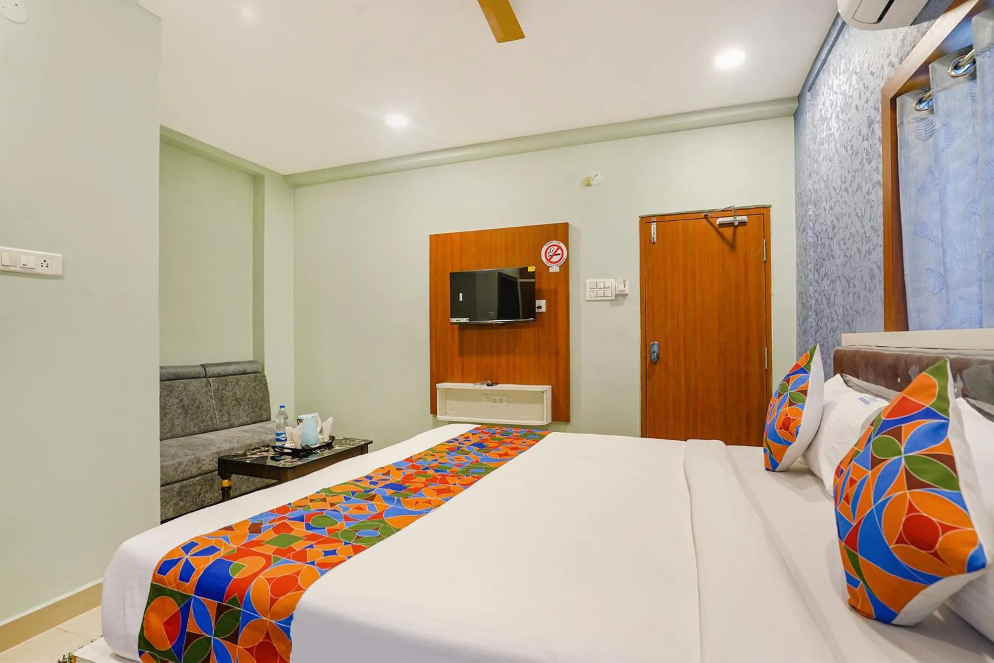 Bed in FH Lio7 Grand - Nr Wellness Hospital, Hastinapuram