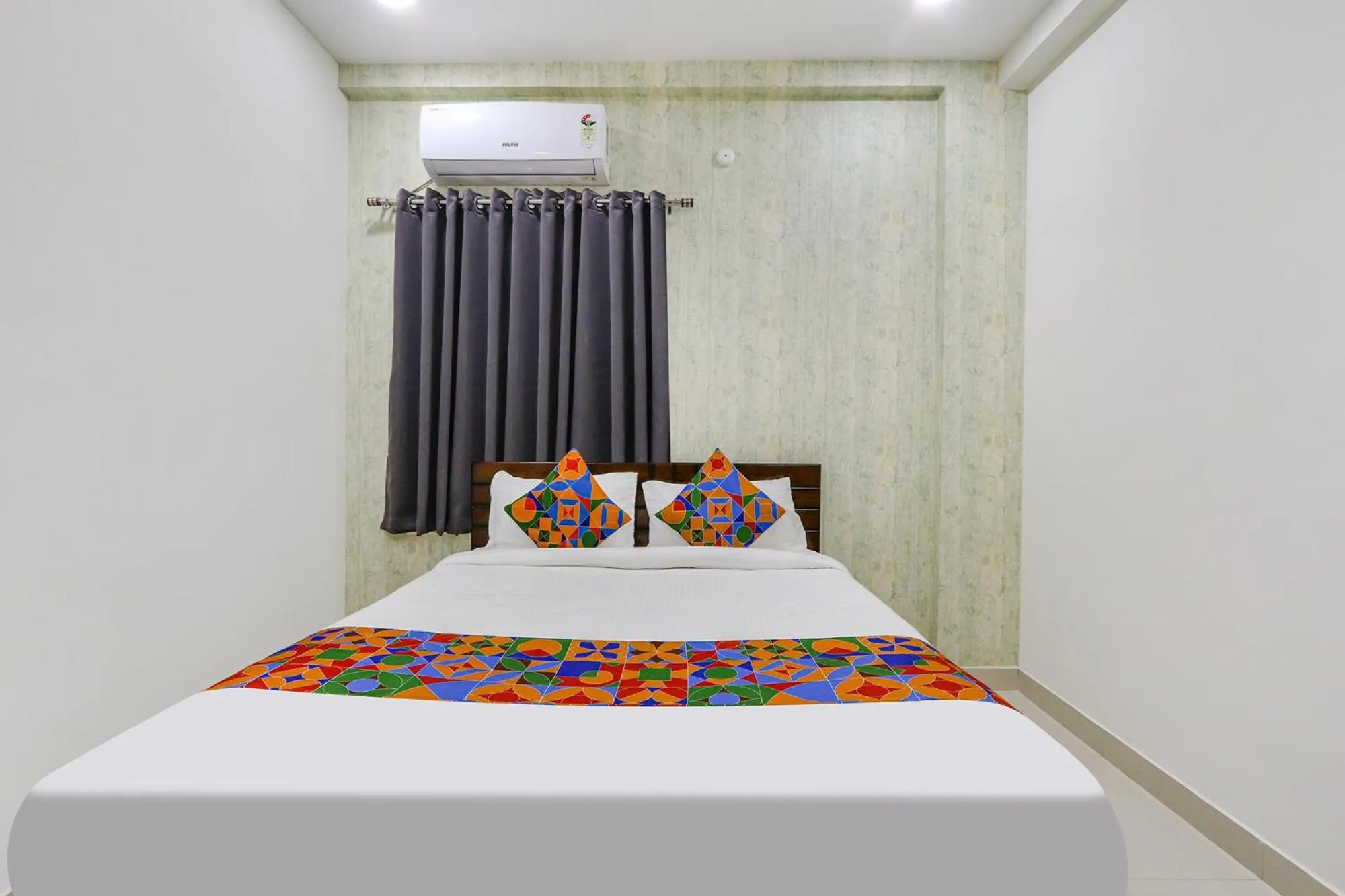 Bed in FabHotel Dream Connect - Nr Narsingi