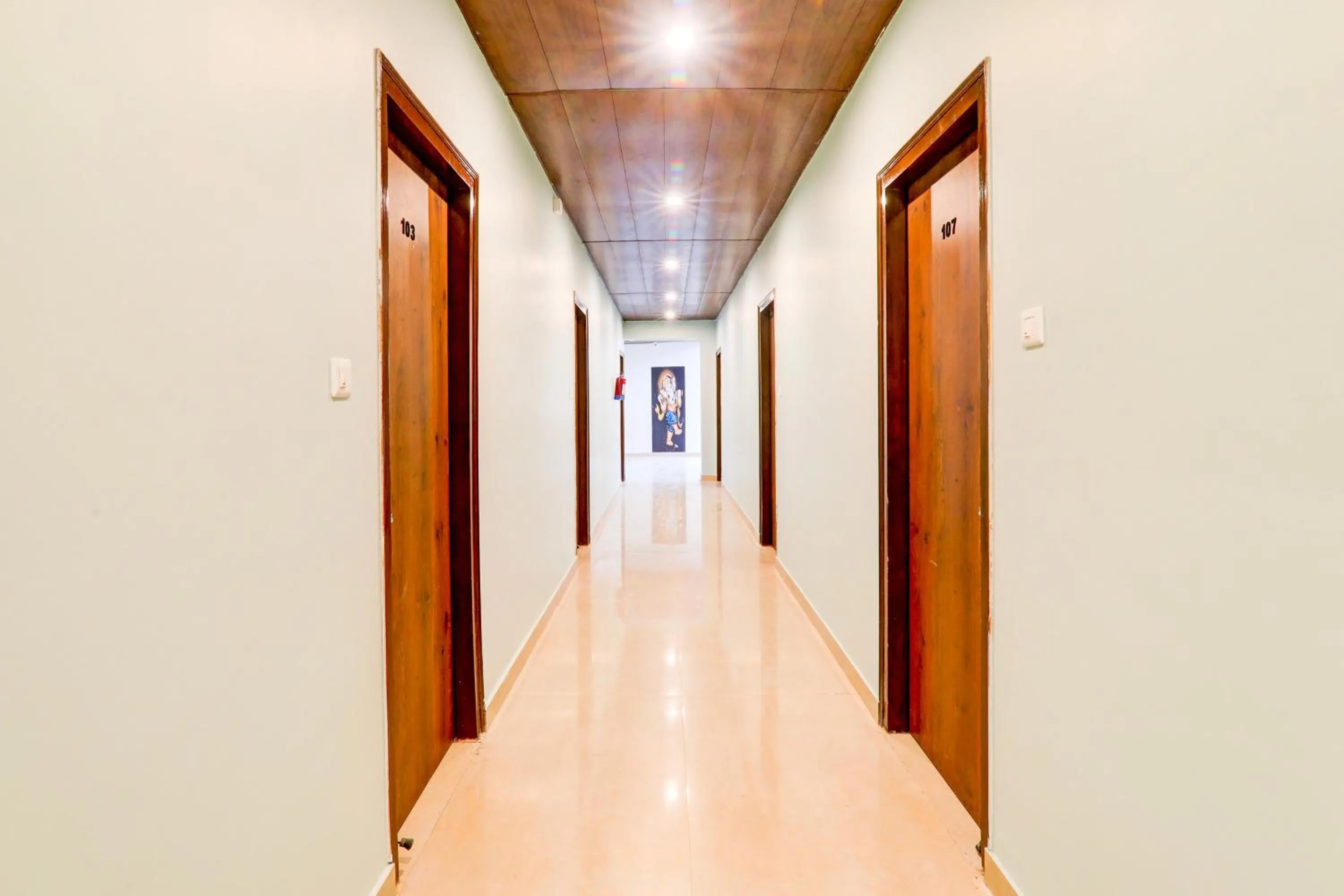 Lobby or reception in Super Hotel O Gomti Nagar Vigyan khand