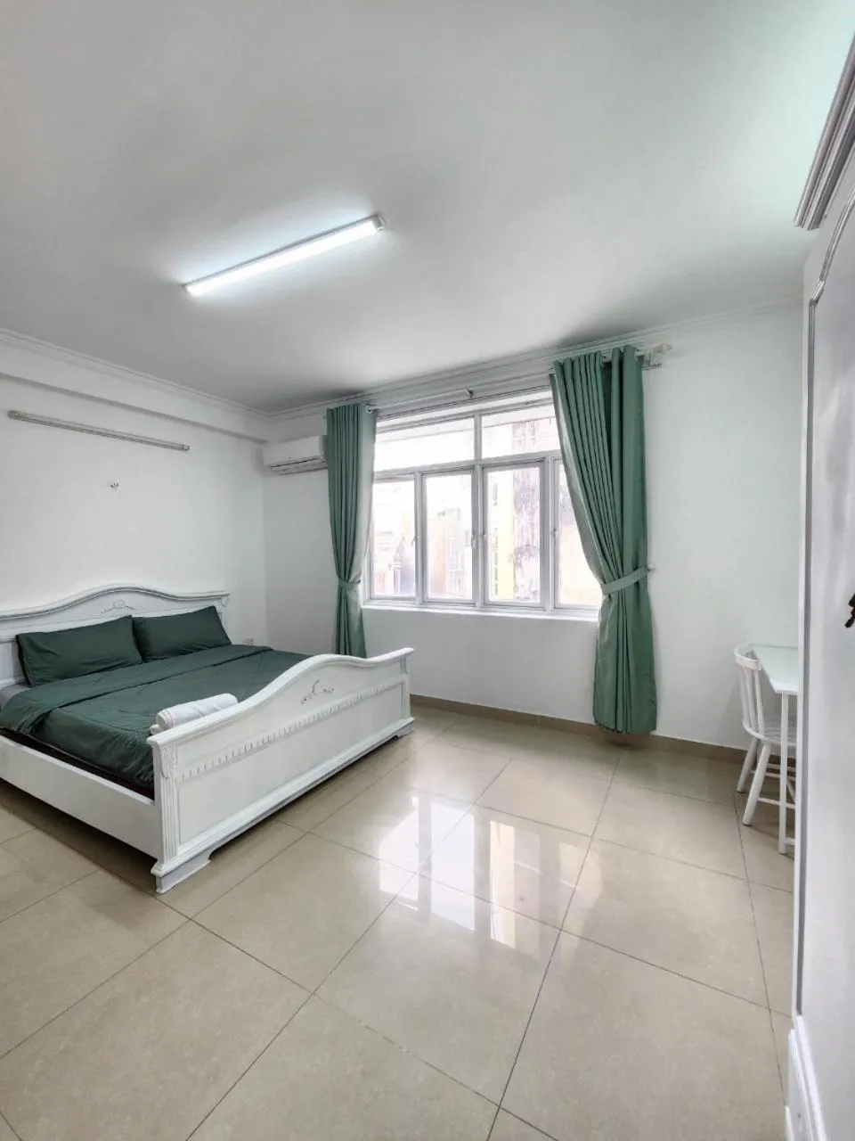 Photo of the whole room, Bed in LalaHouse Riverside Residence