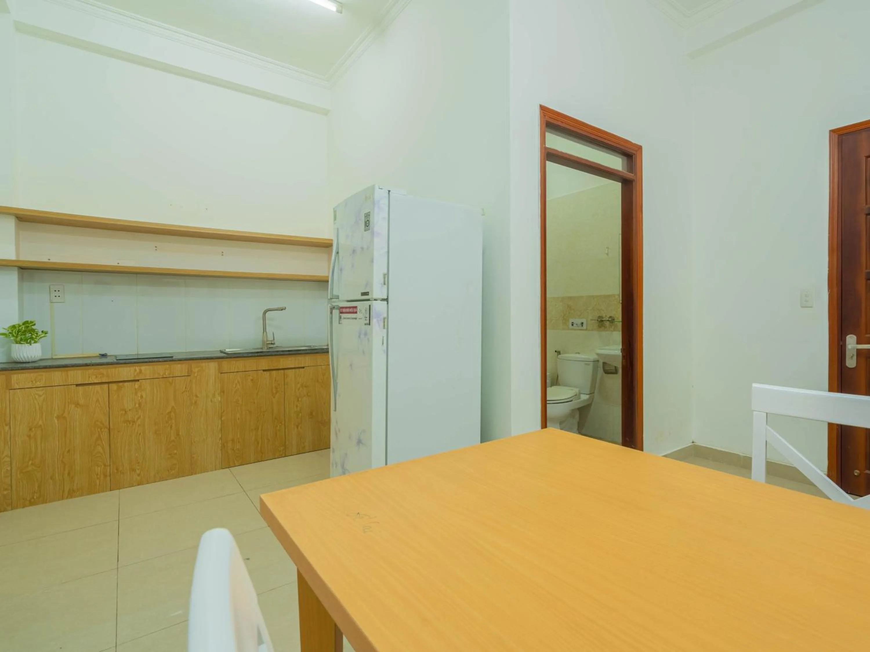 Kitchen or kitchenette in LalaHouse Riverside Residence