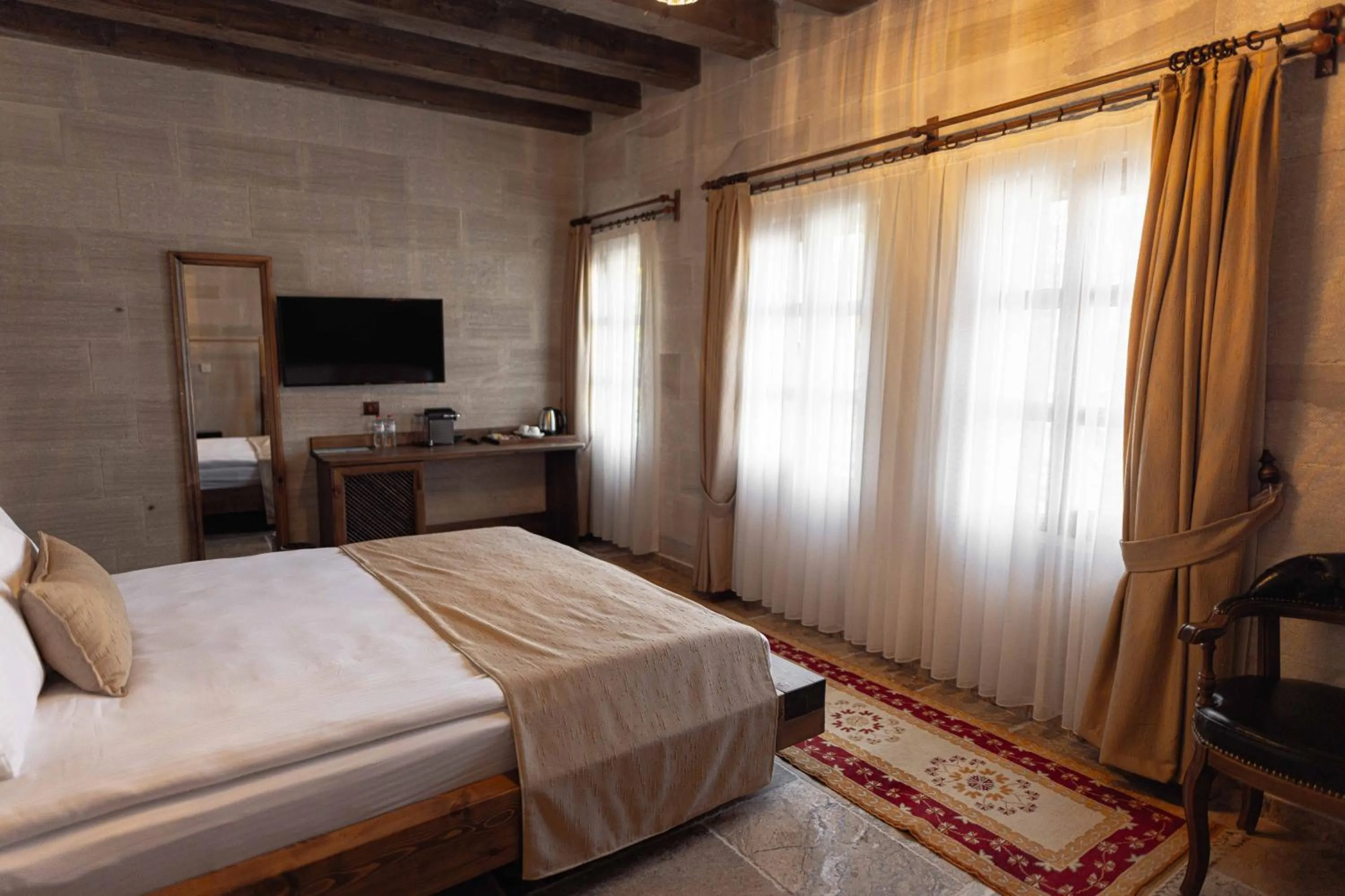 Bed in Noah's Ark Cave Hotel